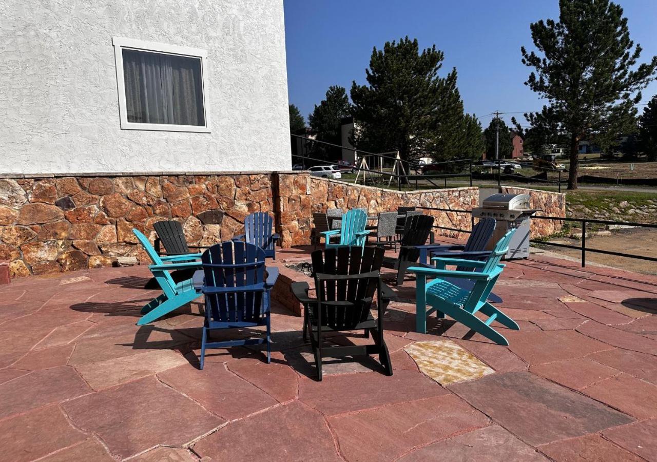 Expedition Lodge Estes Park - Property Image 18