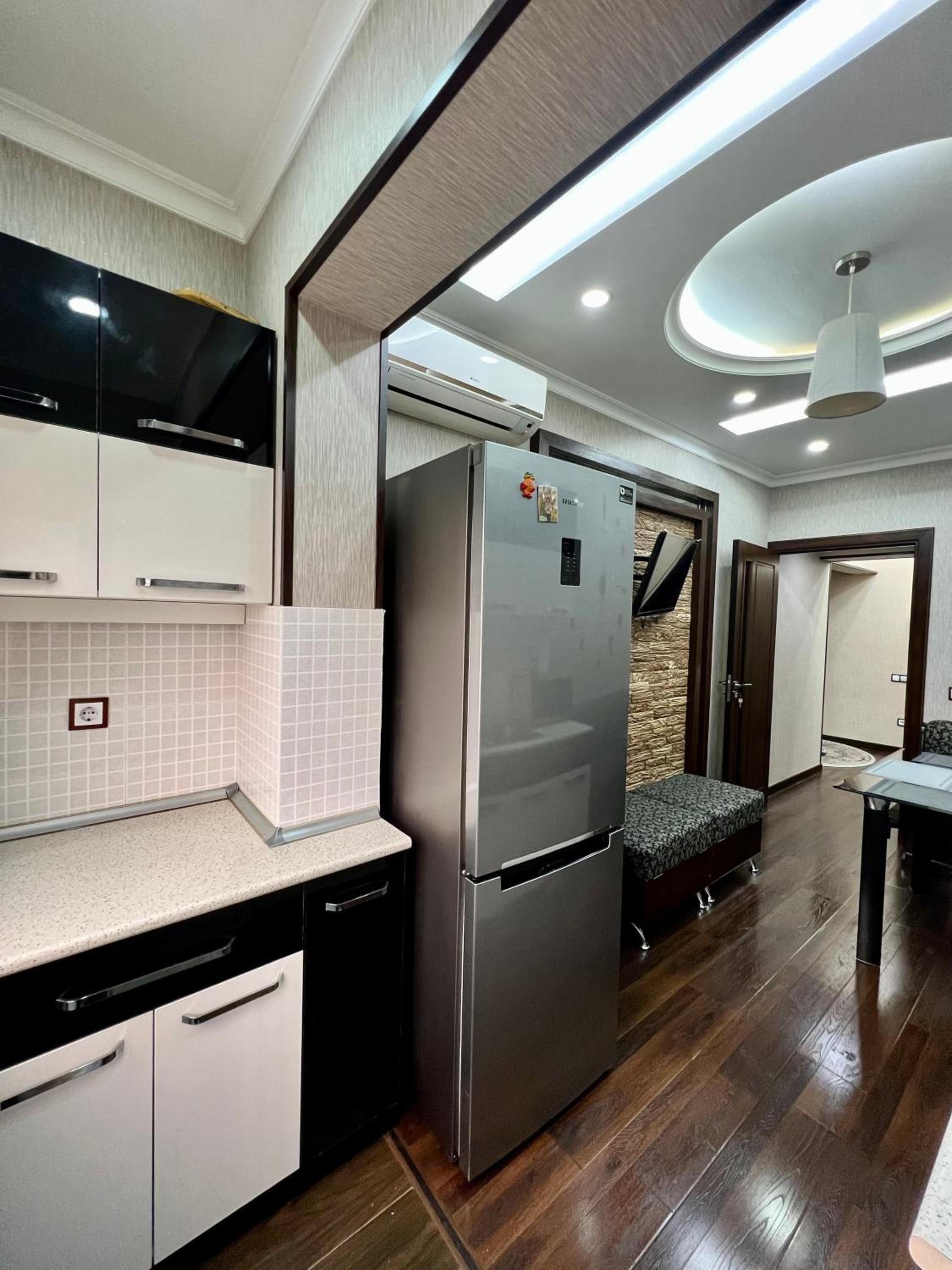 Apartment in Maxim Gorkiy view 4