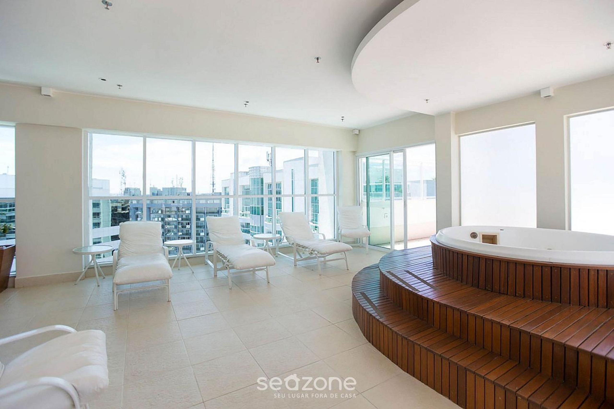 Studio em condomínio c/ Piscina em Brasília SMZ407