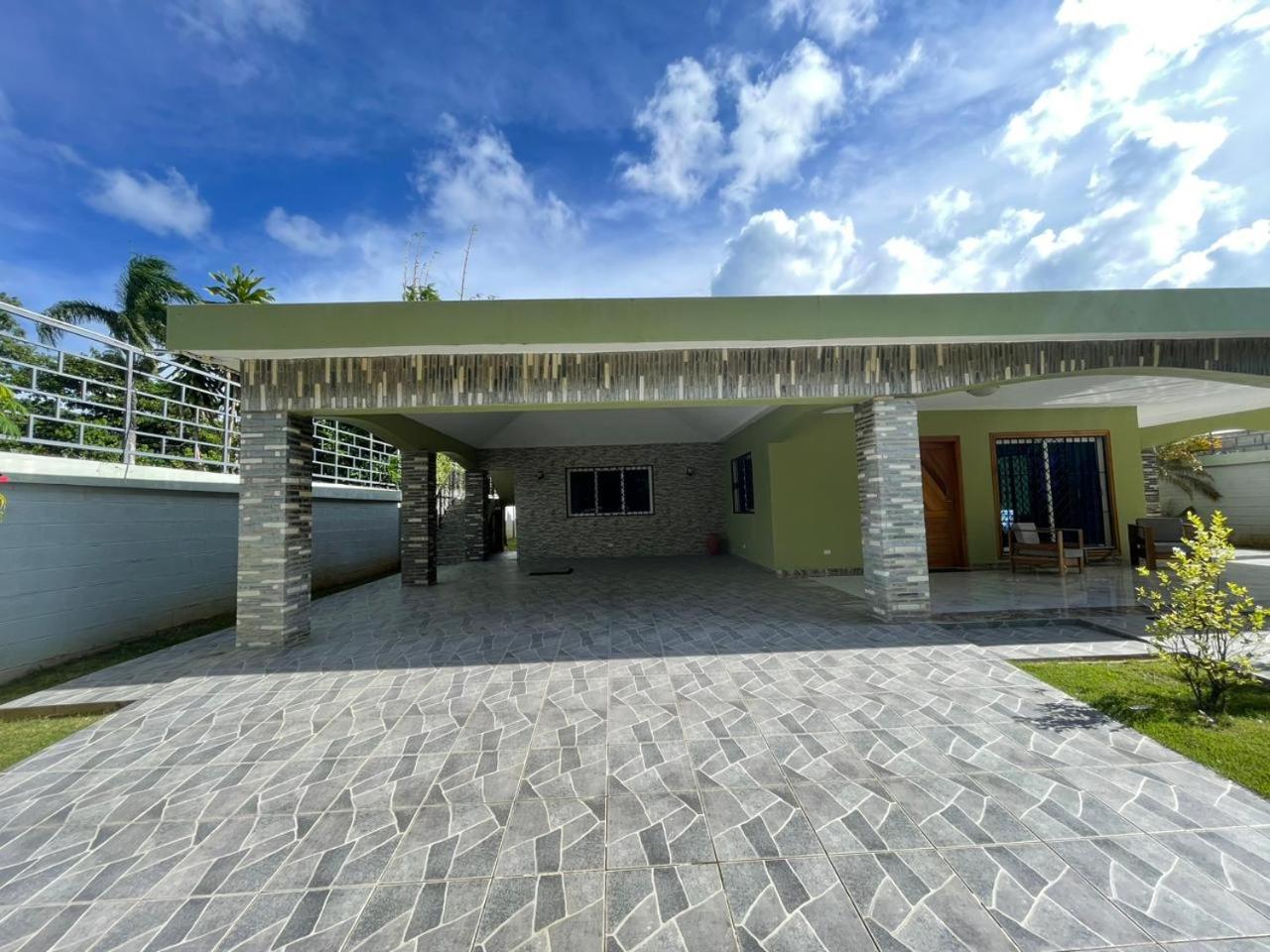 Amplia villa en Las Terrenas