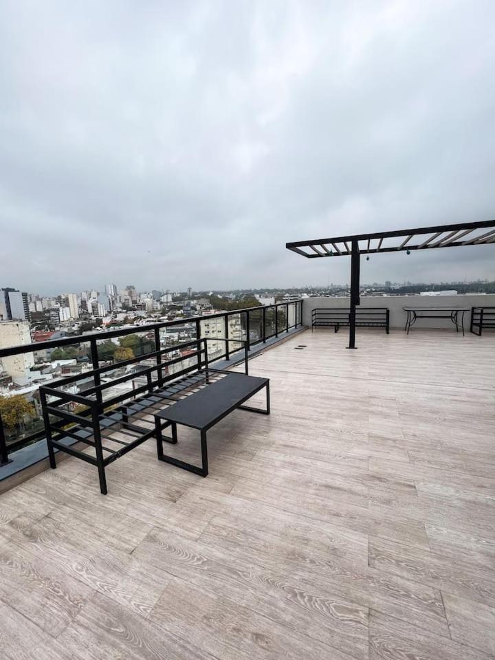 Movistar Arena caminando!! capacidad 1 a 3 personas, a estrenar premium con balcon