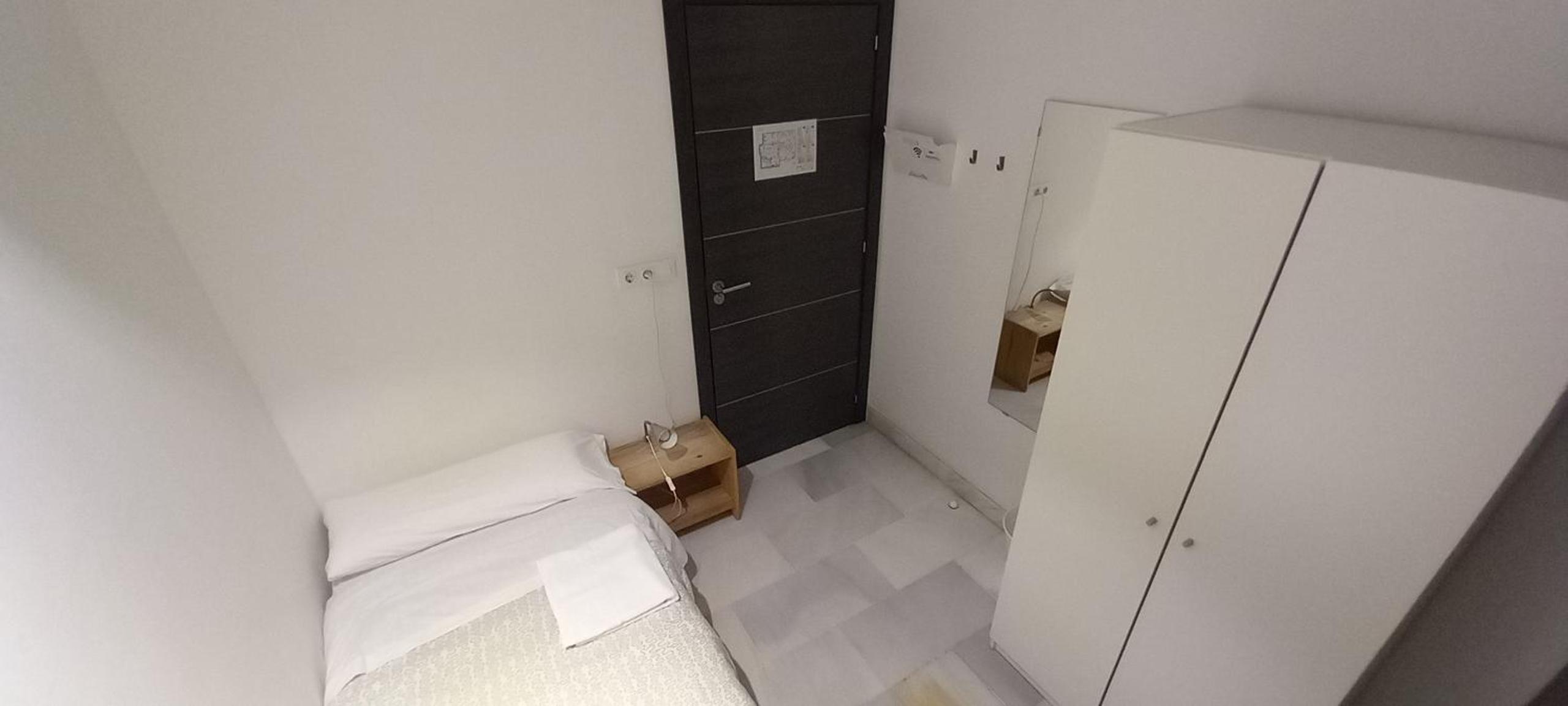 Hostel Central Sevilla en Seville — hotel room