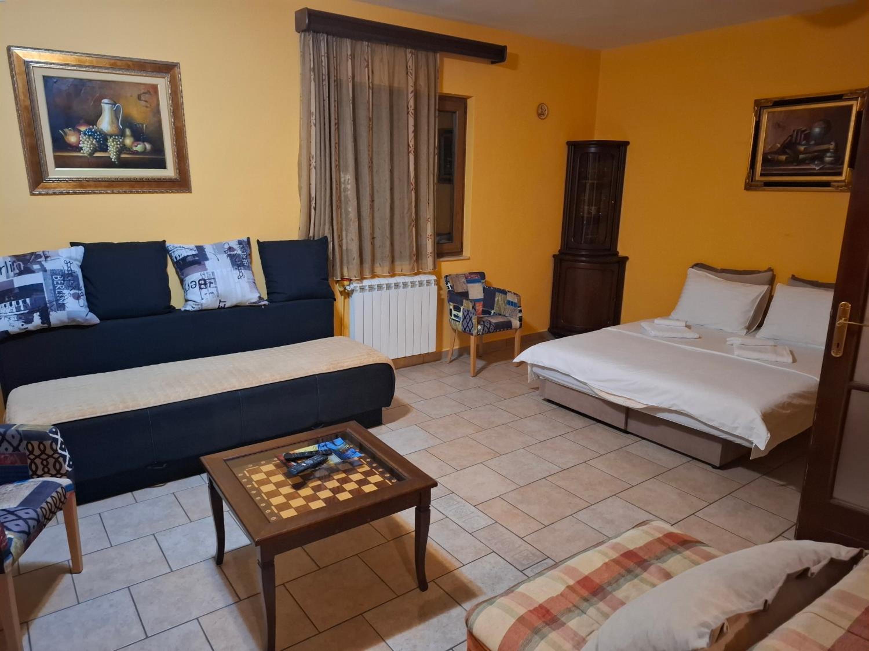 Sole Apartments