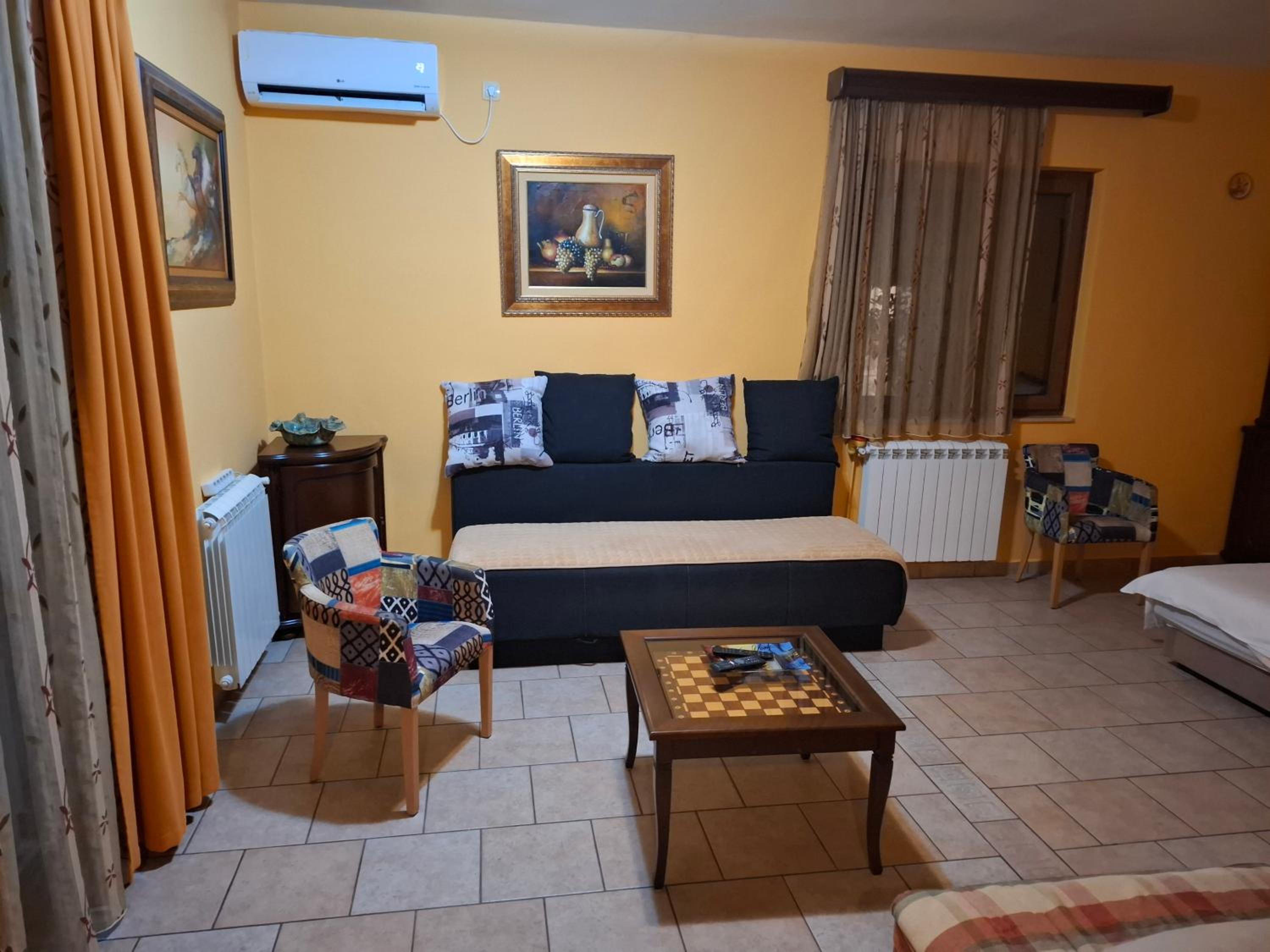 Sole Apartments