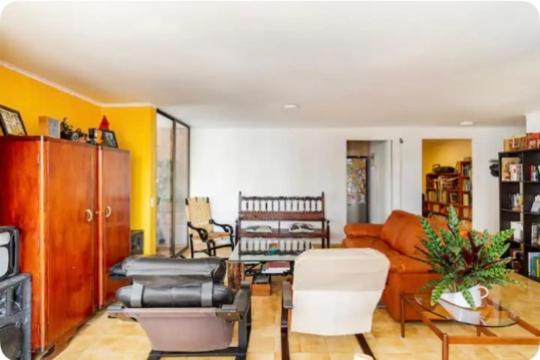Medellin Hub House