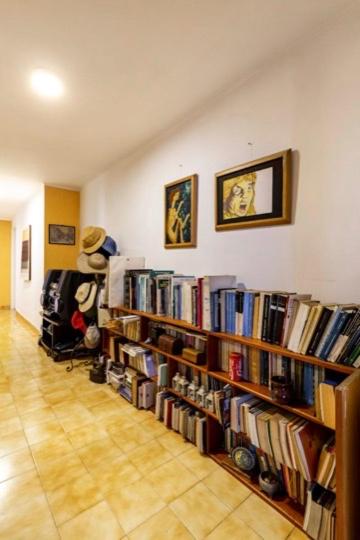 Medellin Hub House