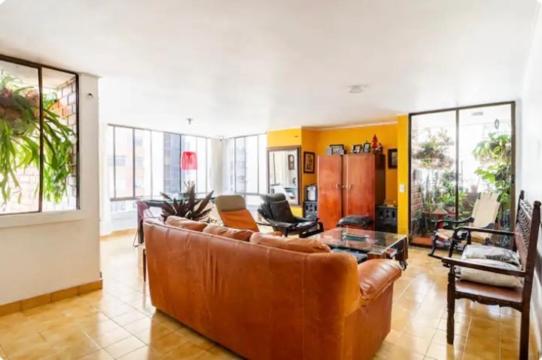 Medellin Hub House