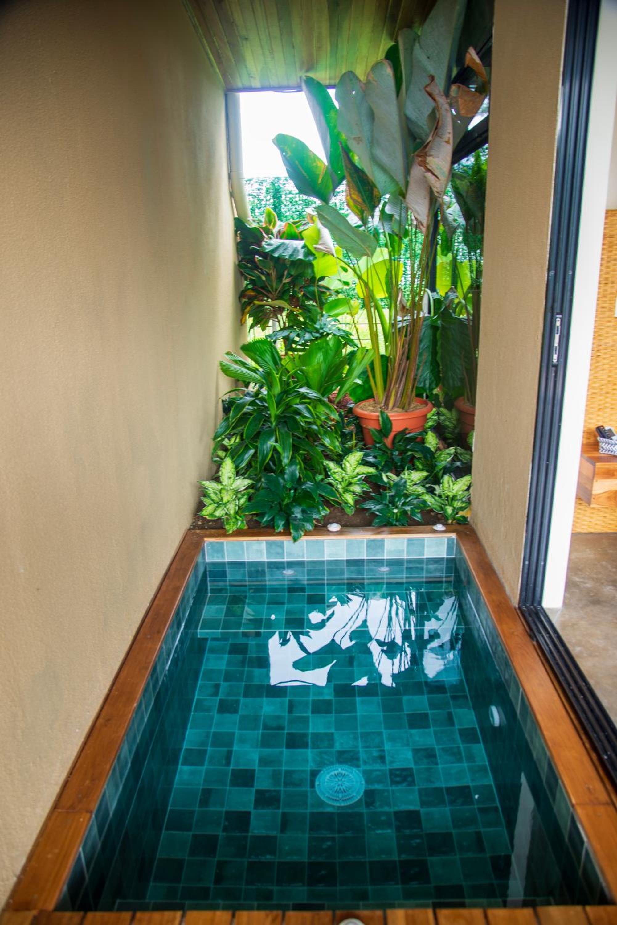 Scenic Volcano Villas with Hot Tub