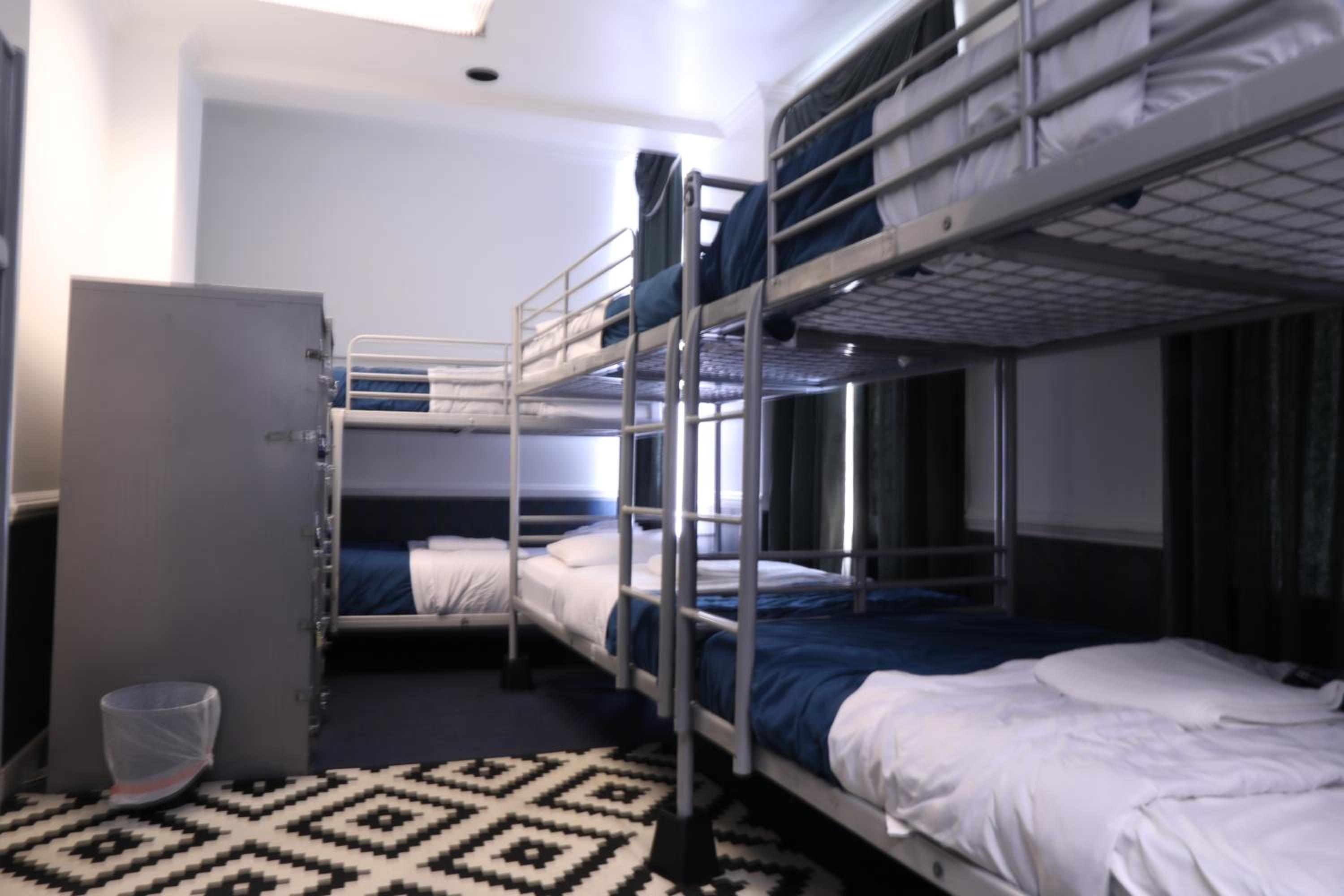 Duo Housing