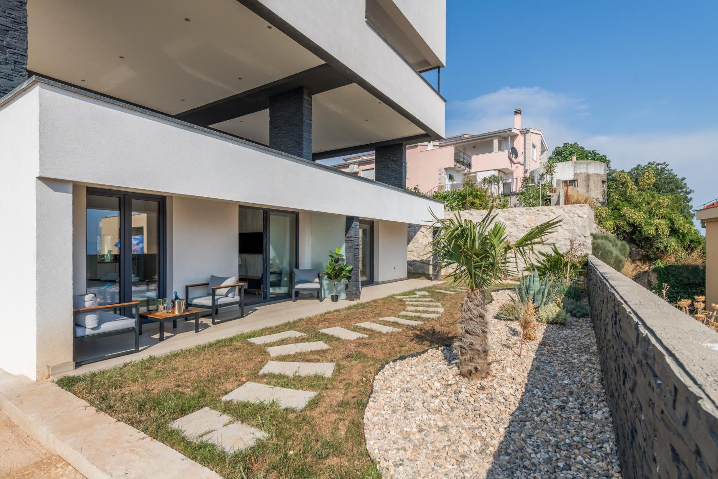 Panorama Coastal Haven view 2