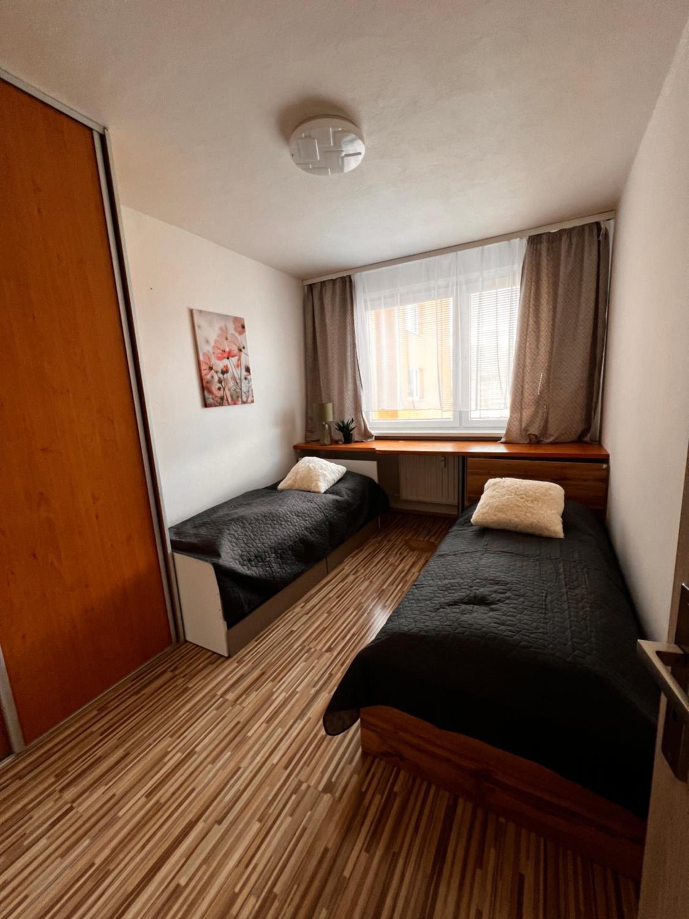 Apartmán širšie centrum KOCKA