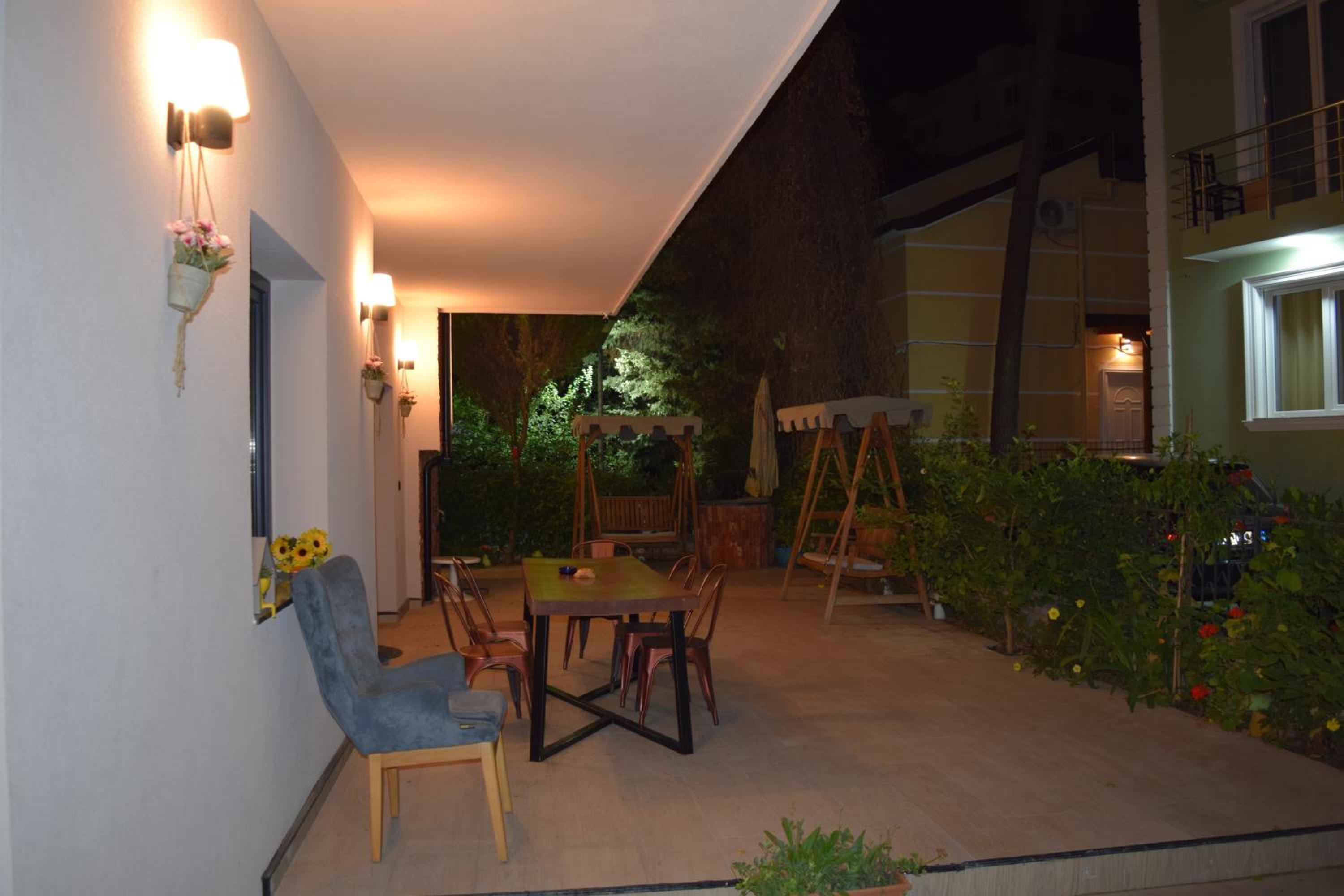 Chronos Villa Golem, Durrës