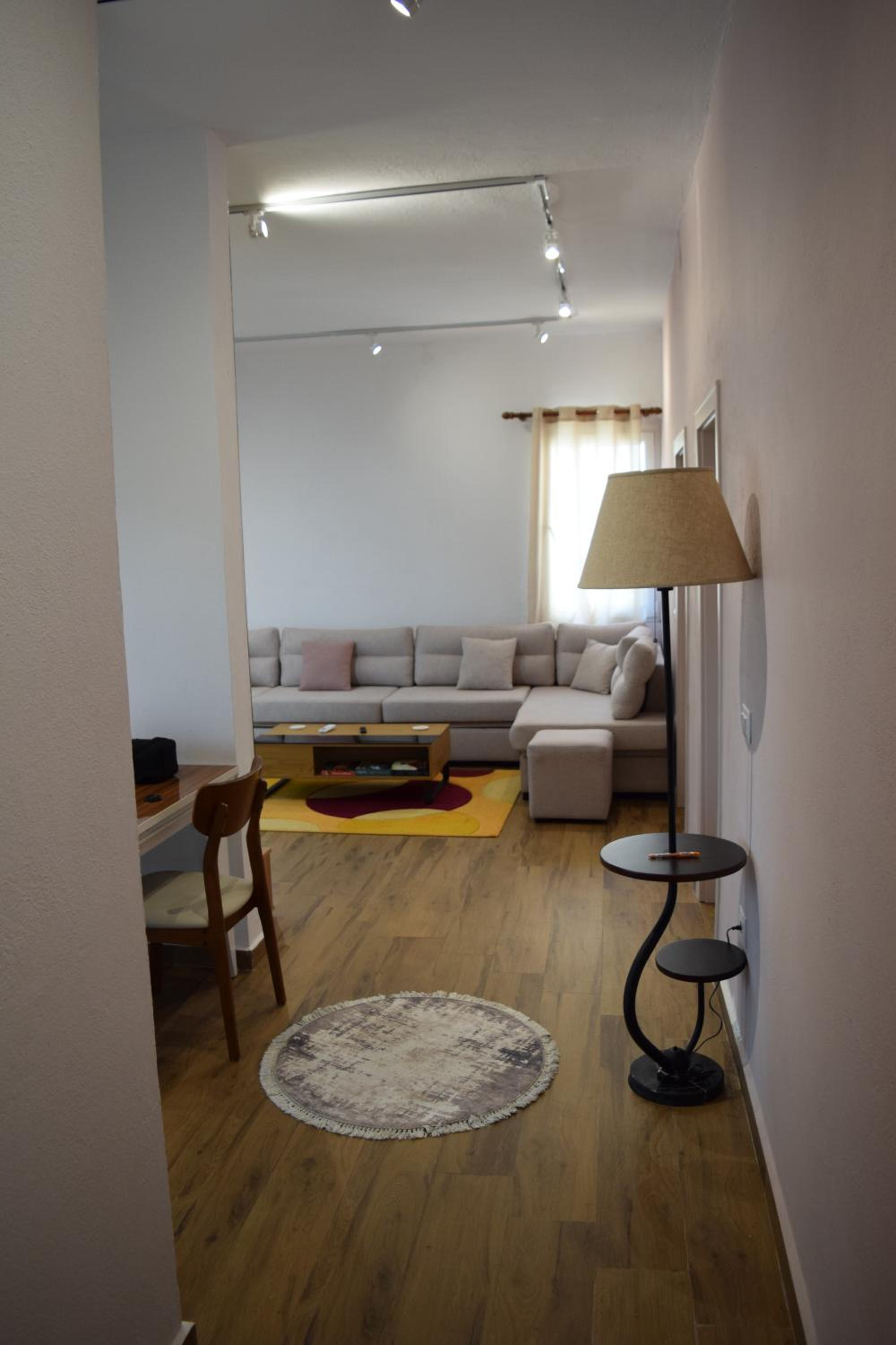 Chronos Villa Golem, Durrës
