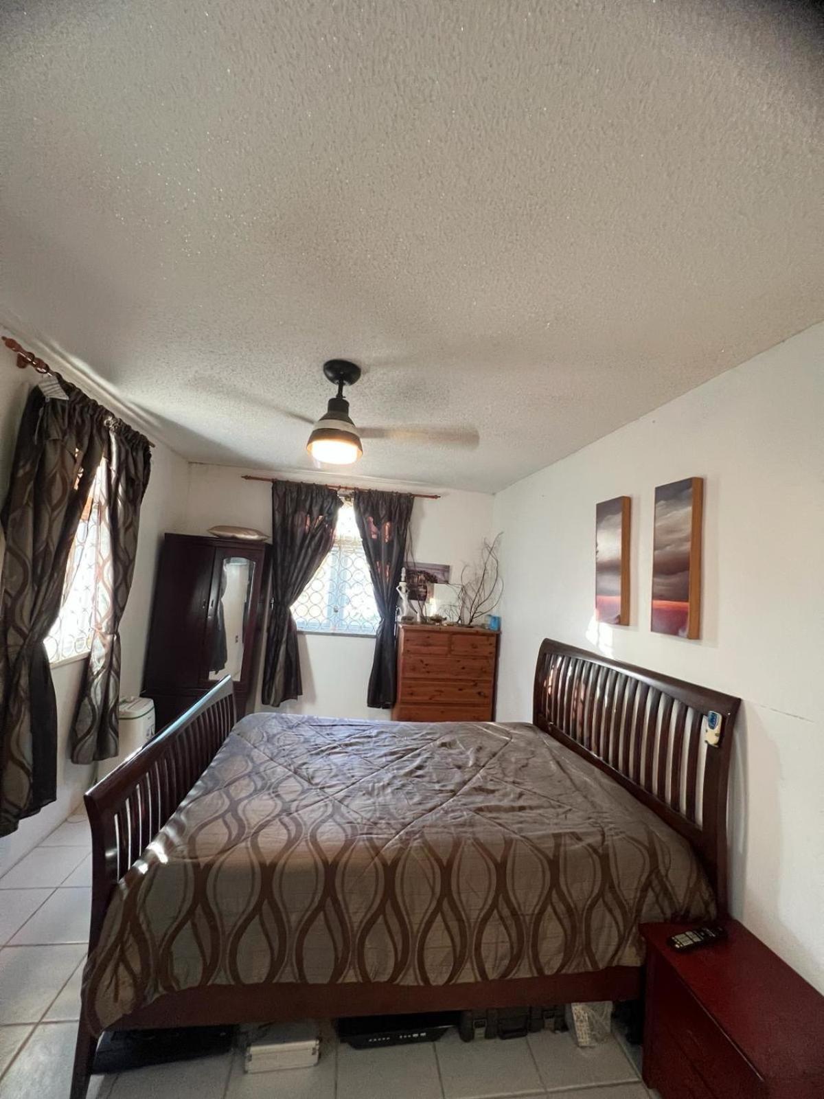 Castle Comfort Seaview deluxe Apartment