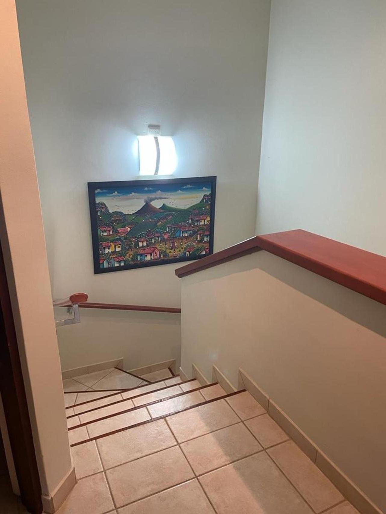 Breezy Paradise 2 bed2bath with mountain view