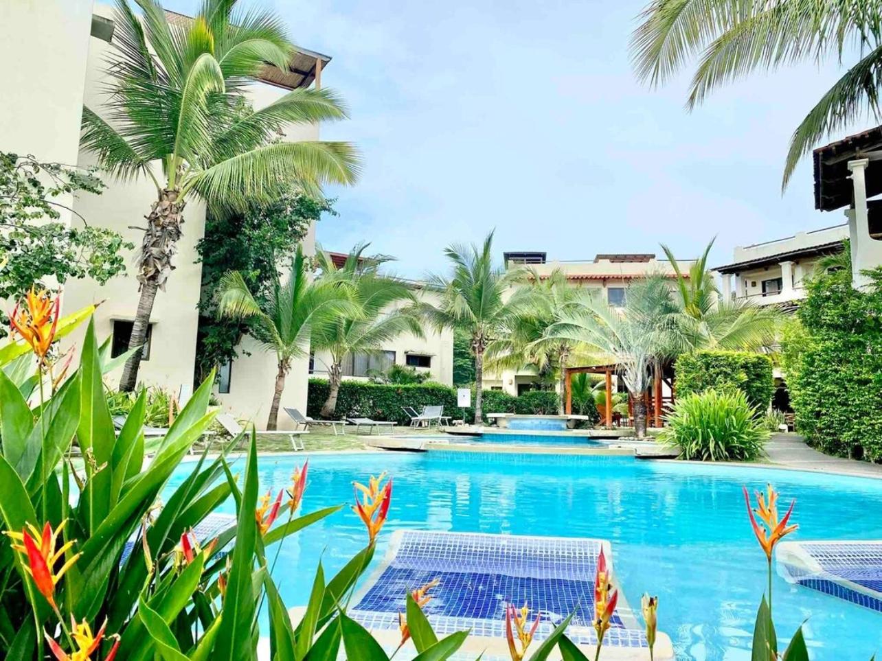Breezy Paradise 2 bed2bath with mountain view