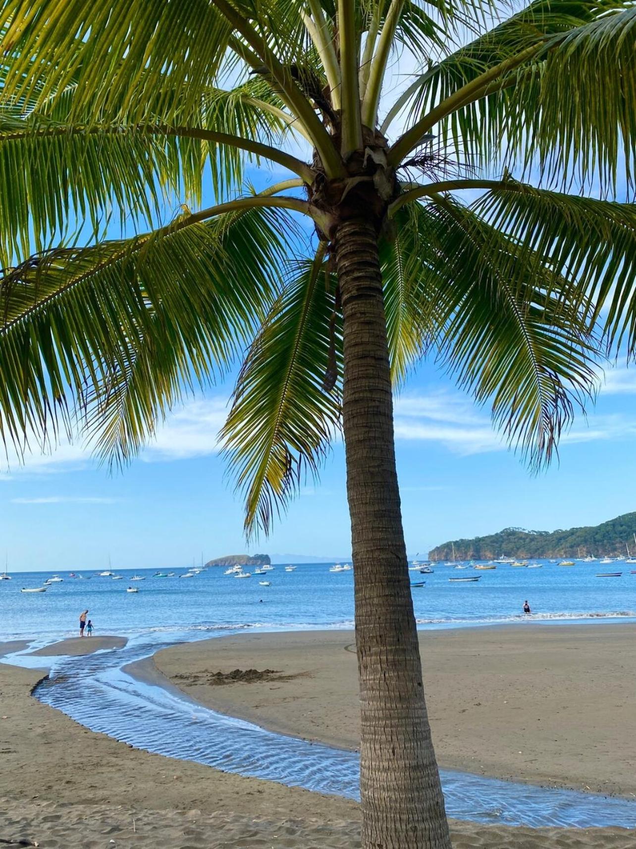 Breezy Paradise 2 bed2bath with mountain view