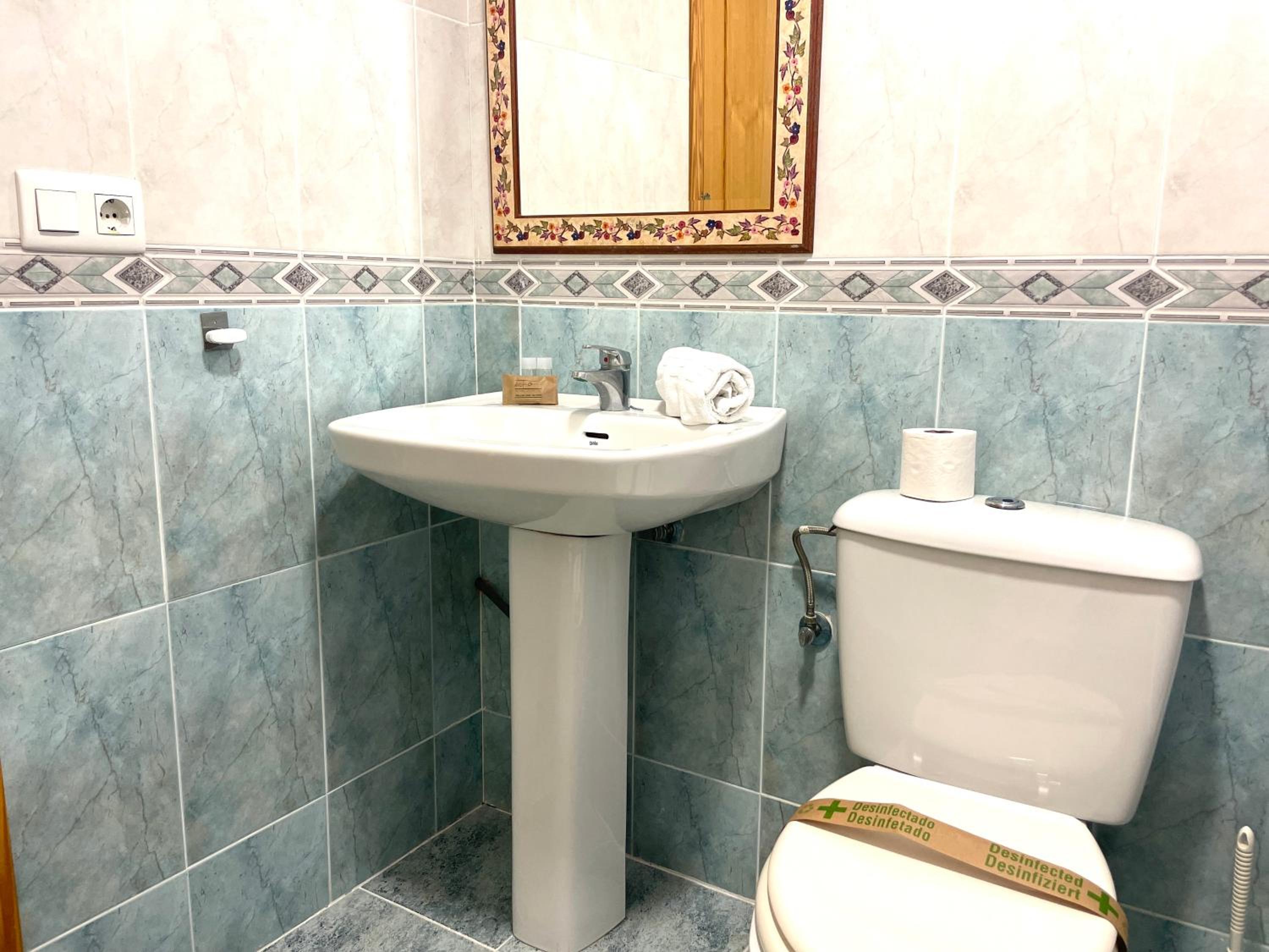 Apartamento de dos dormitorios en Kennedy 1 view 5