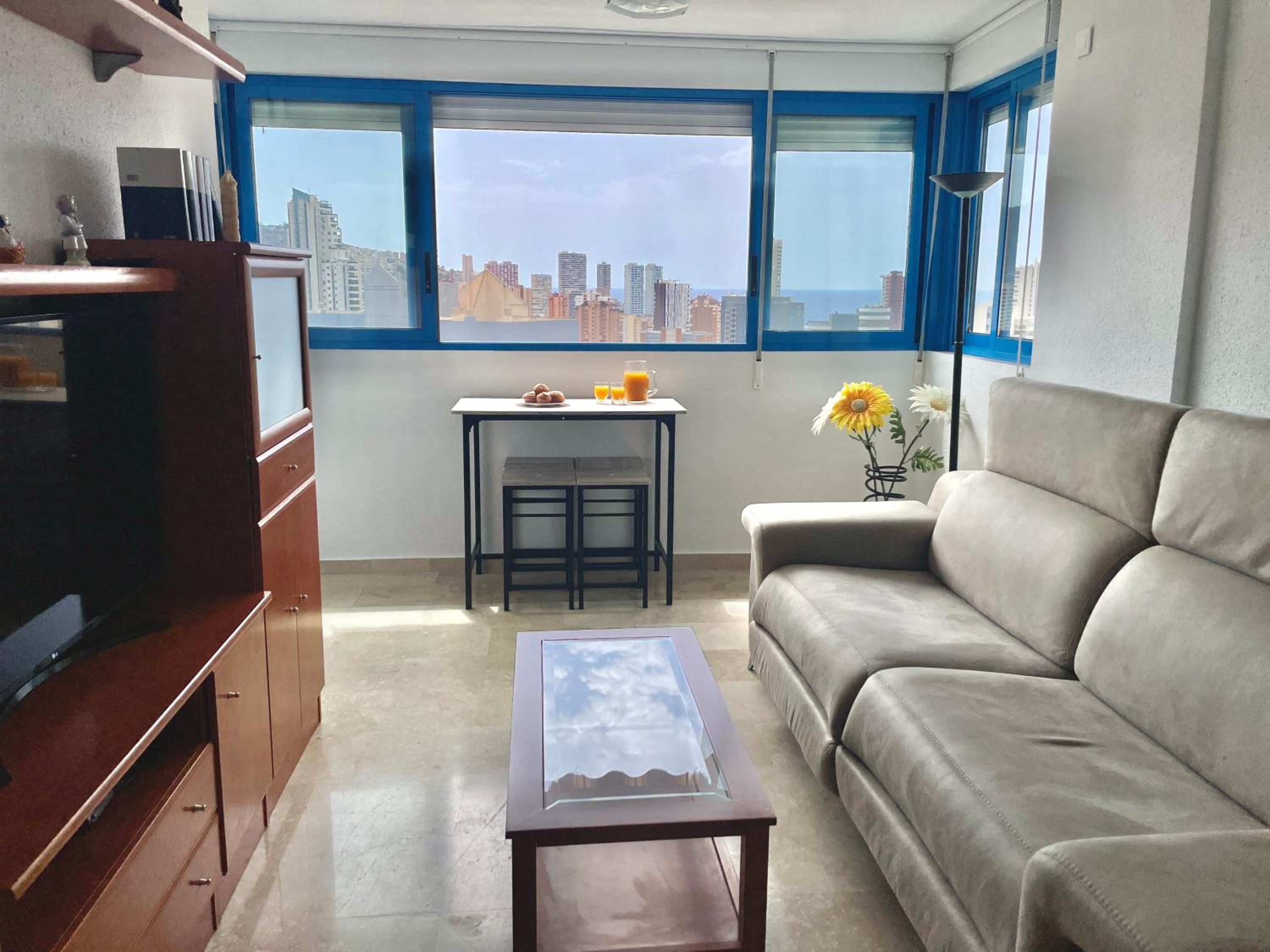 Apartamento de dos dormitorios en Kennedy 1 view 2