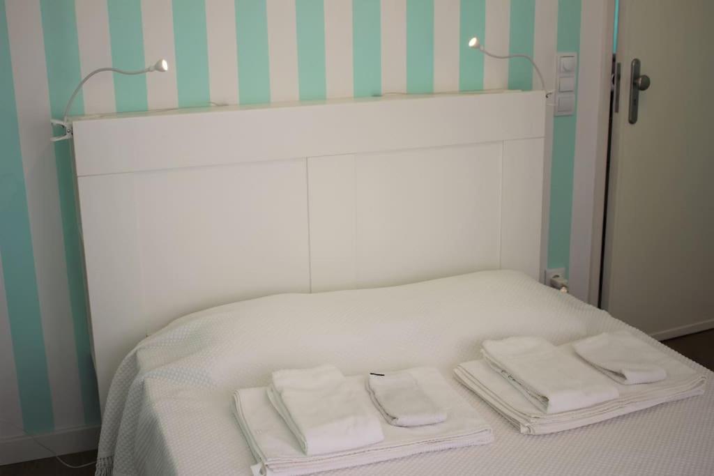 Sunny Apartment in Lisbon view 2