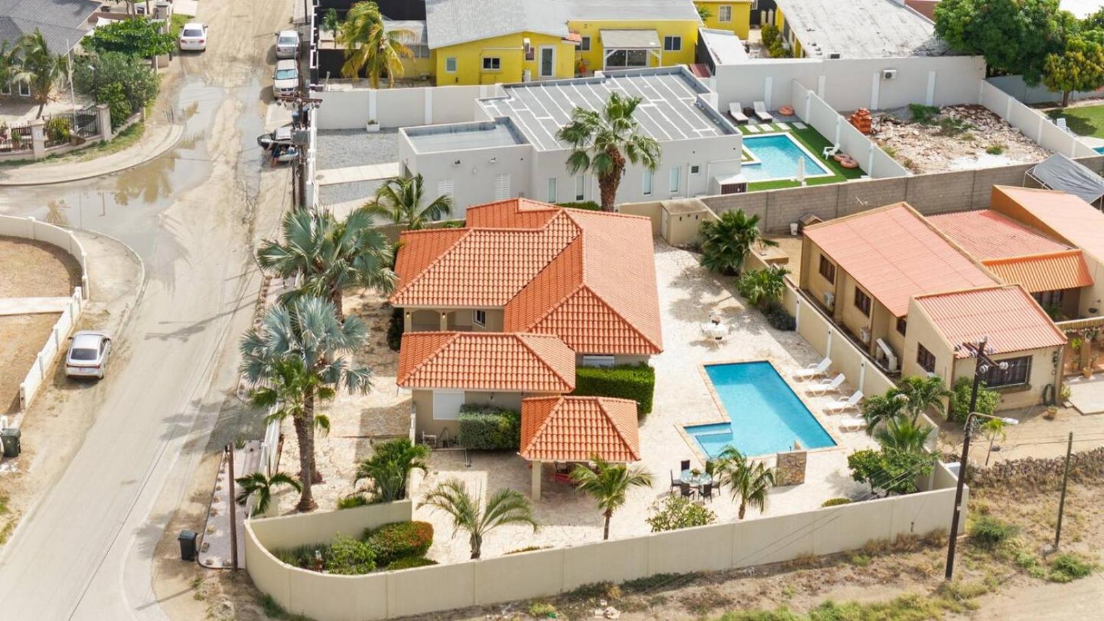 Casa Salty Sea Breeze 4mins To Palm Beach