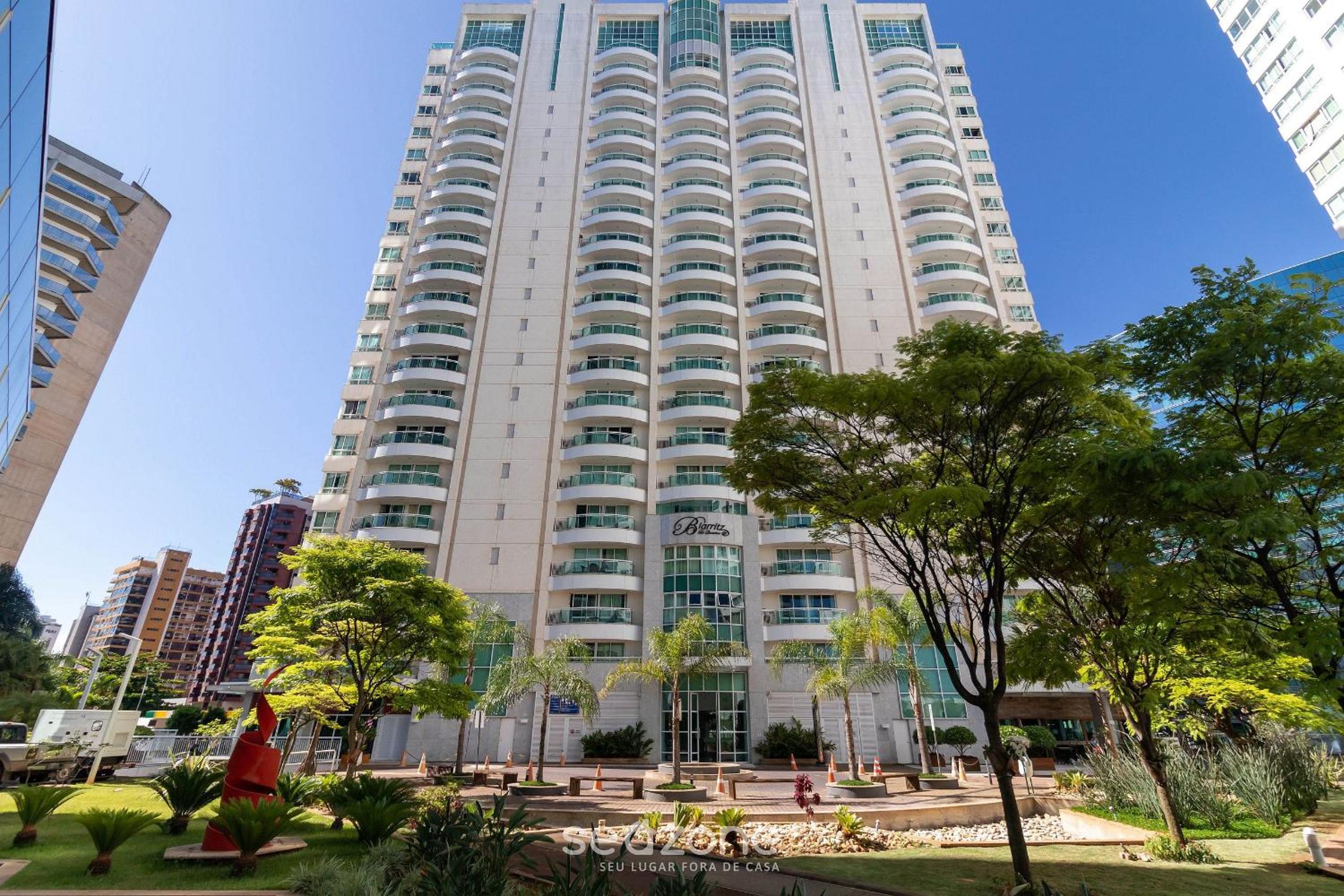 Apts in Condo w/ Pool in Asa Norte - BHY