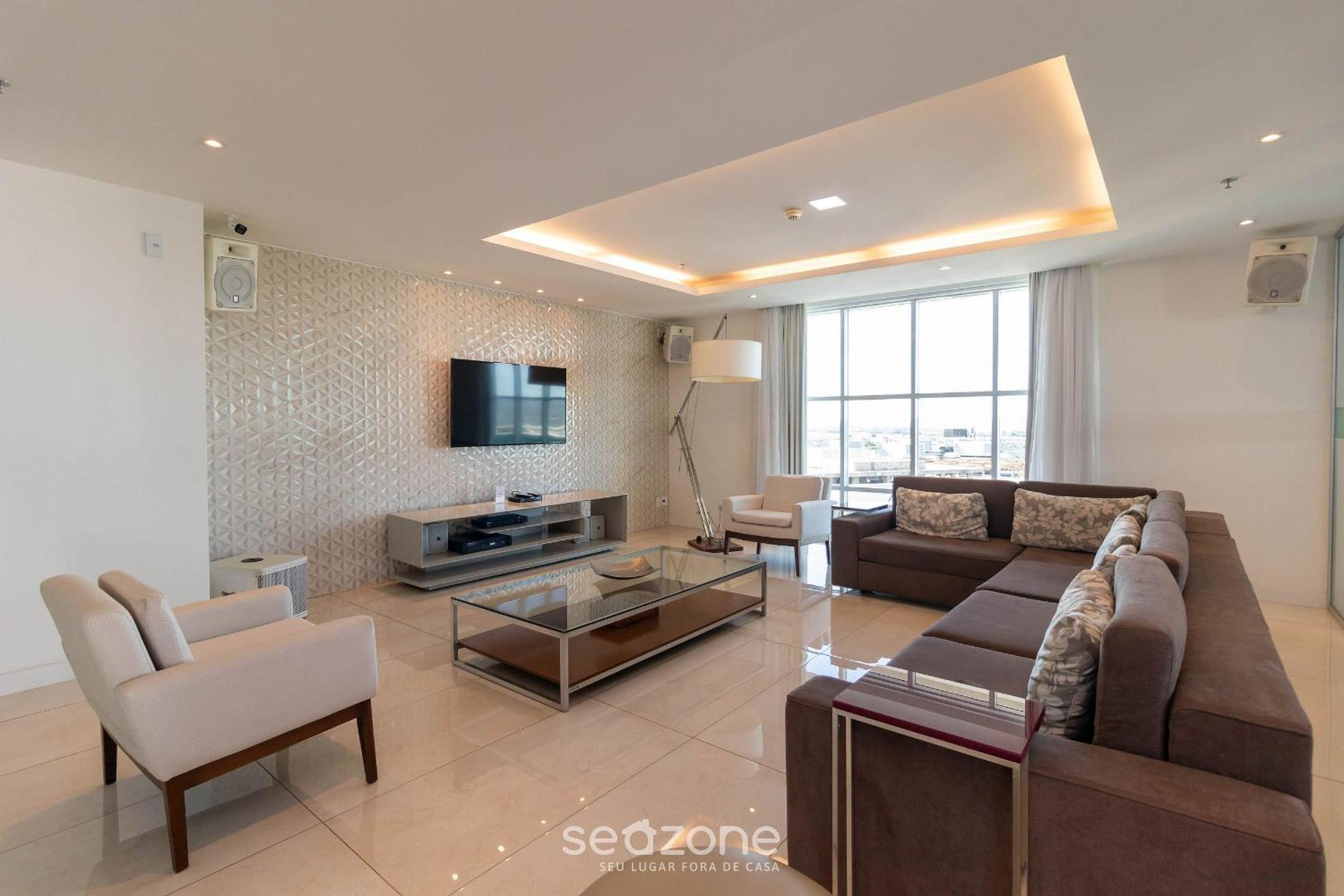 Apts in Condo w/ Pool in Asa Norte - BHY