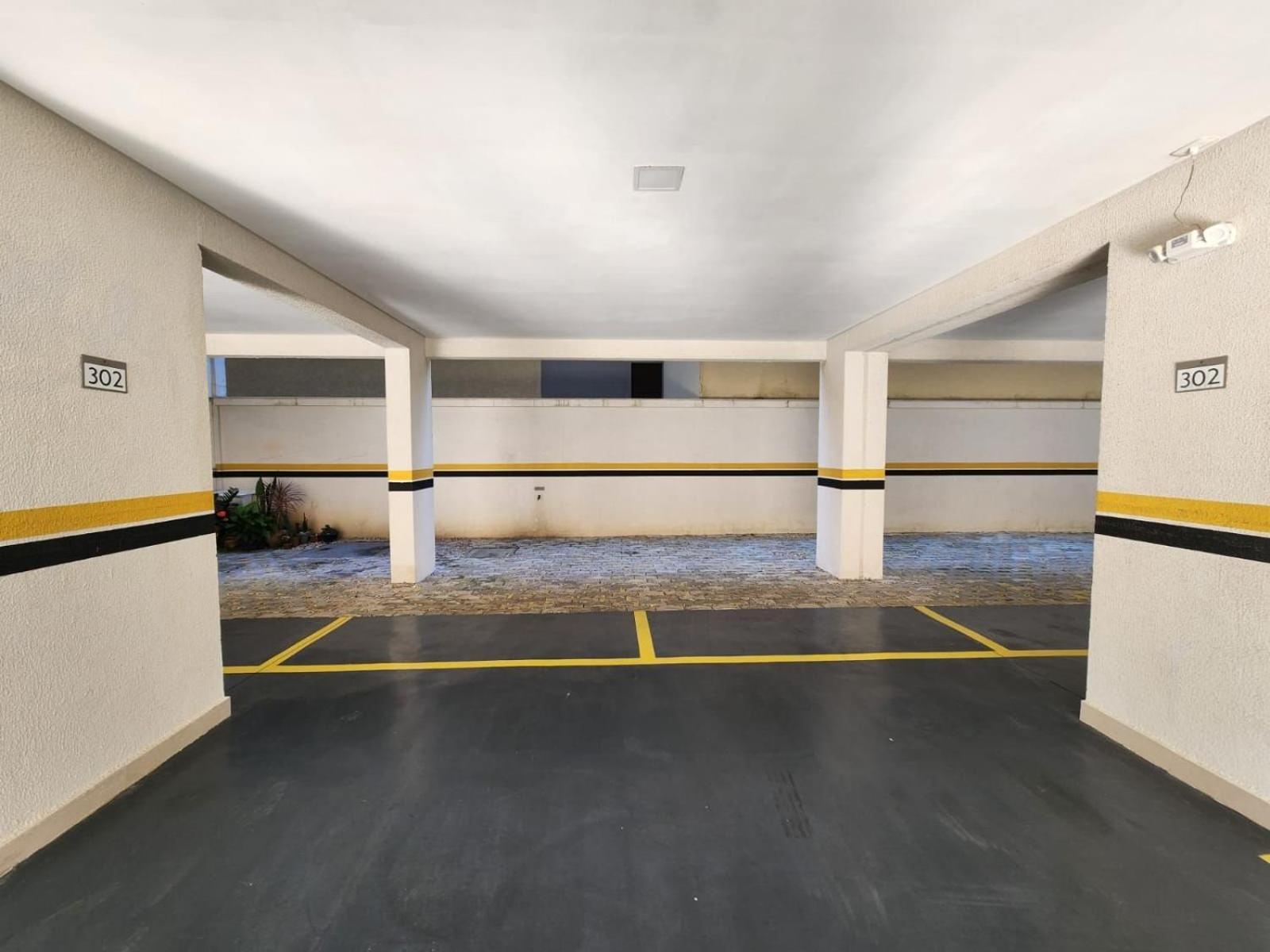 302- Apartamento com piscina em Bombinhas