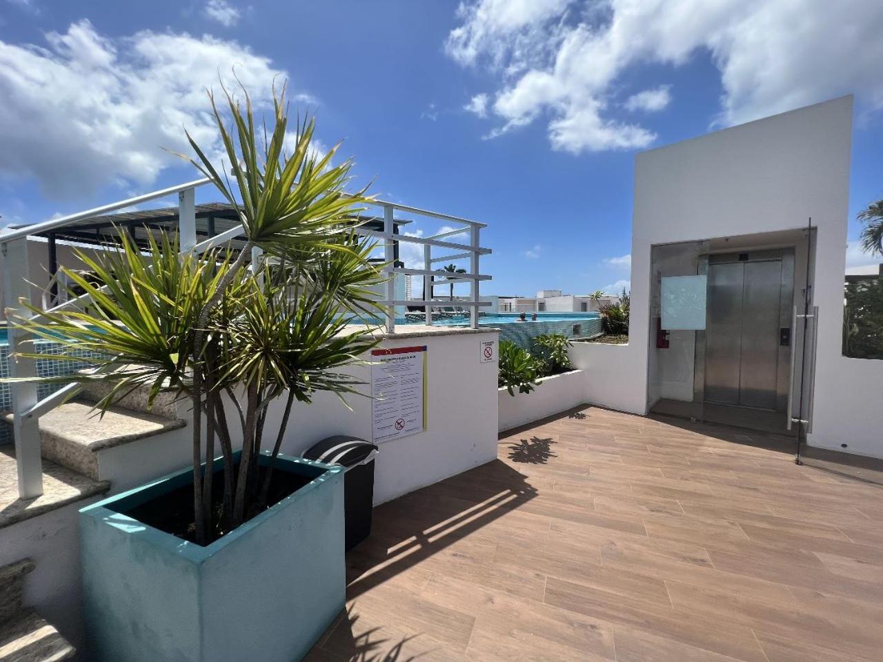 Moderno departamento en Playa del Carmen