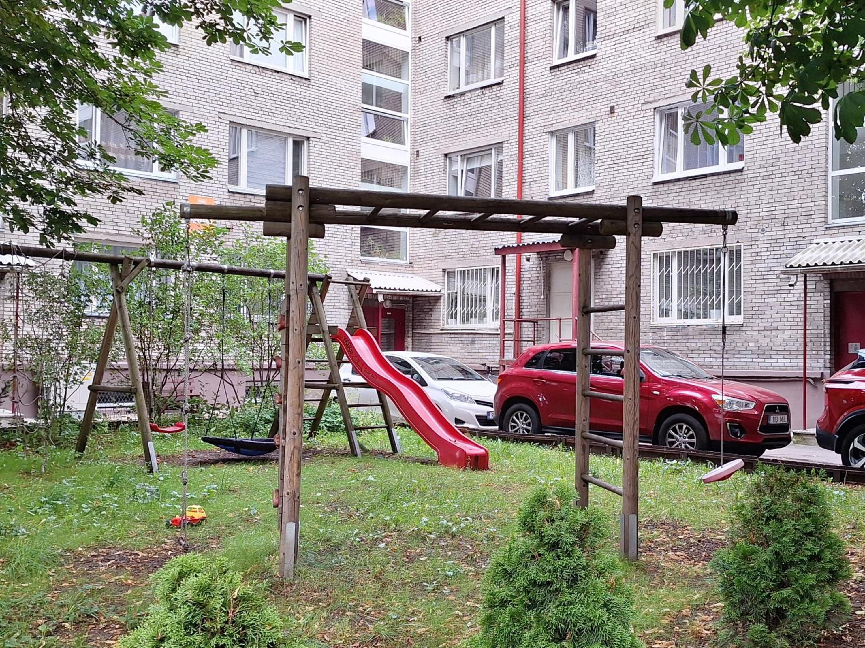 Photo 41