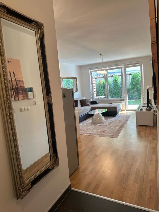 Apartman DIN