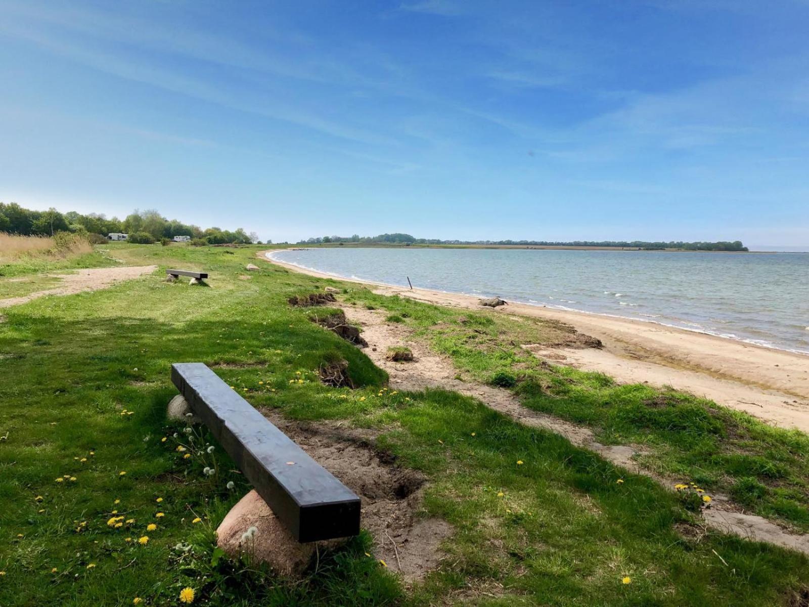 Werder Chalet -- GROßES SONNENDECK -- Strand 150m I Sauna I eKamin I bis 8 Pers I Meerblick I by 