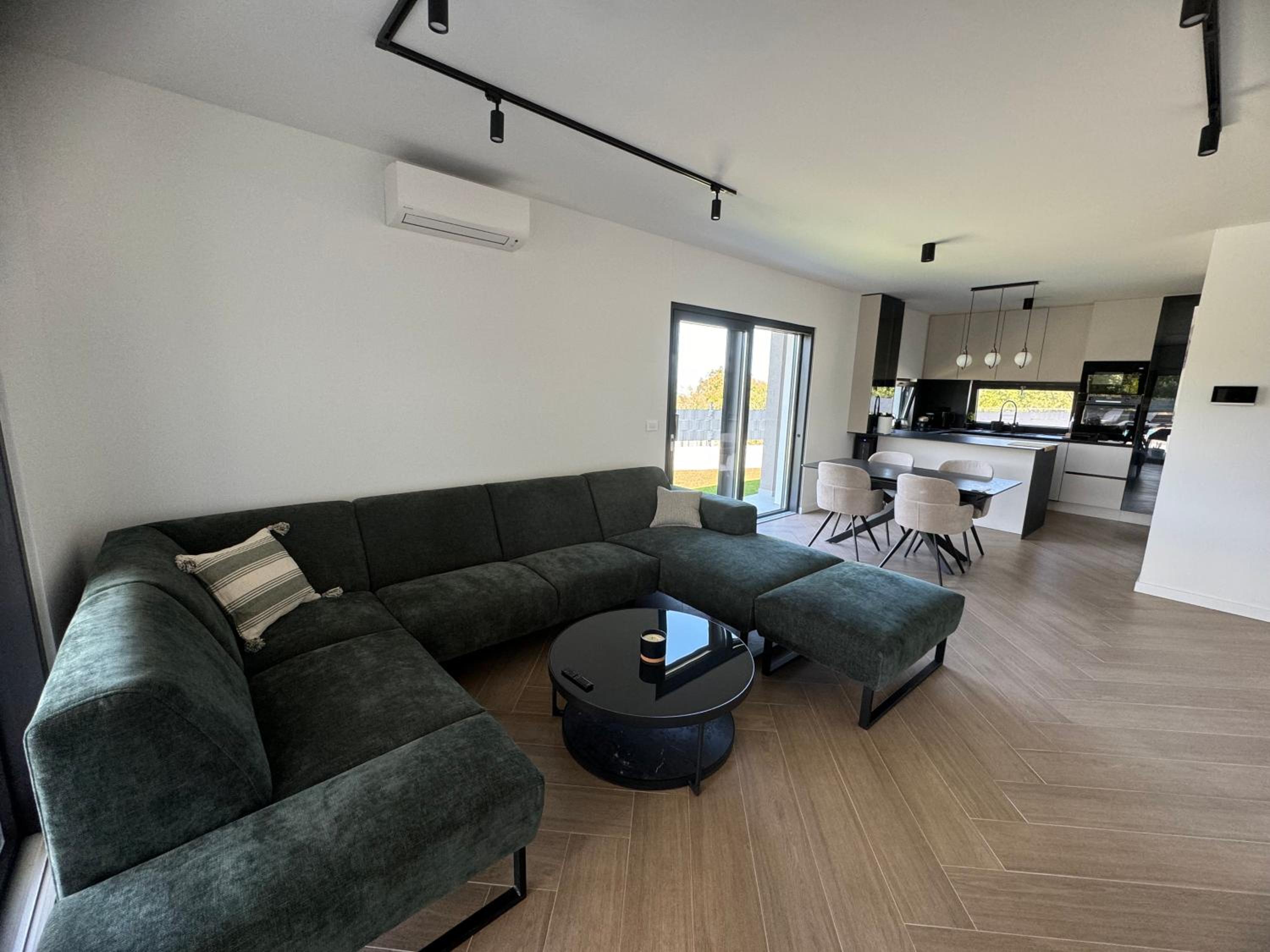 Olive Residence