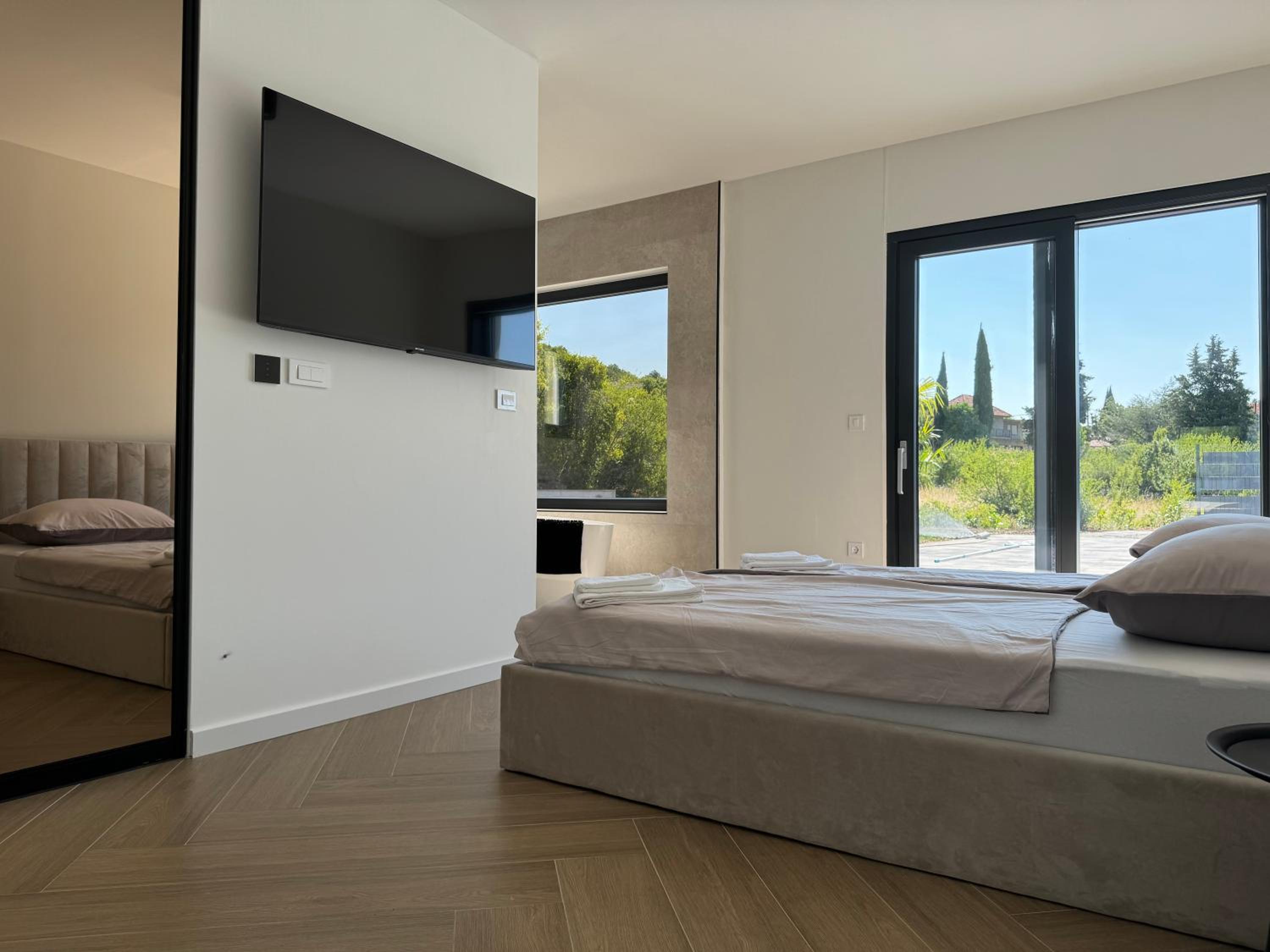 Olive Residence