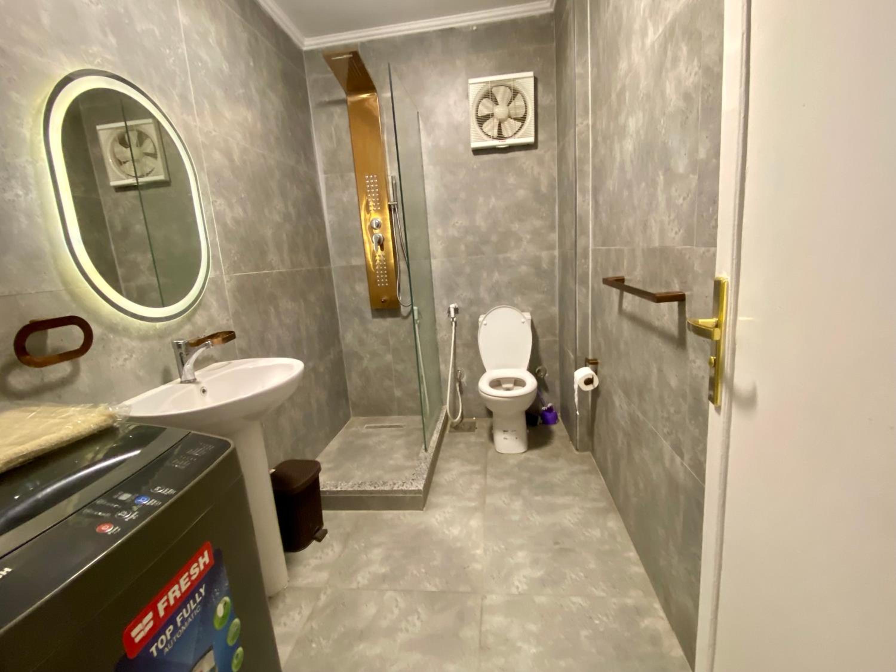Holiday Inn Downtown - 2 BR in Mohandessin - Agouza