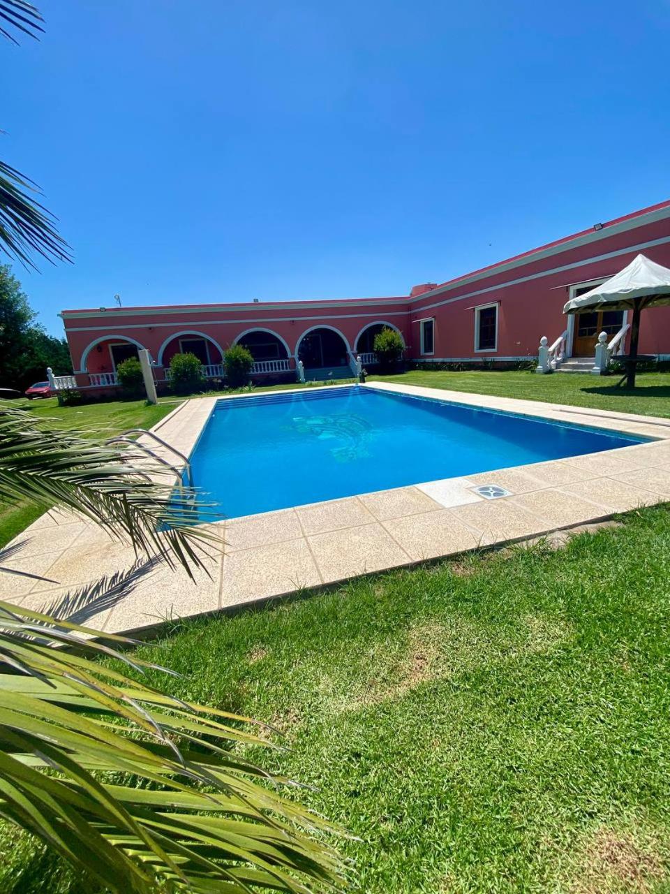 Estancia HOTEL LA ROSADITA