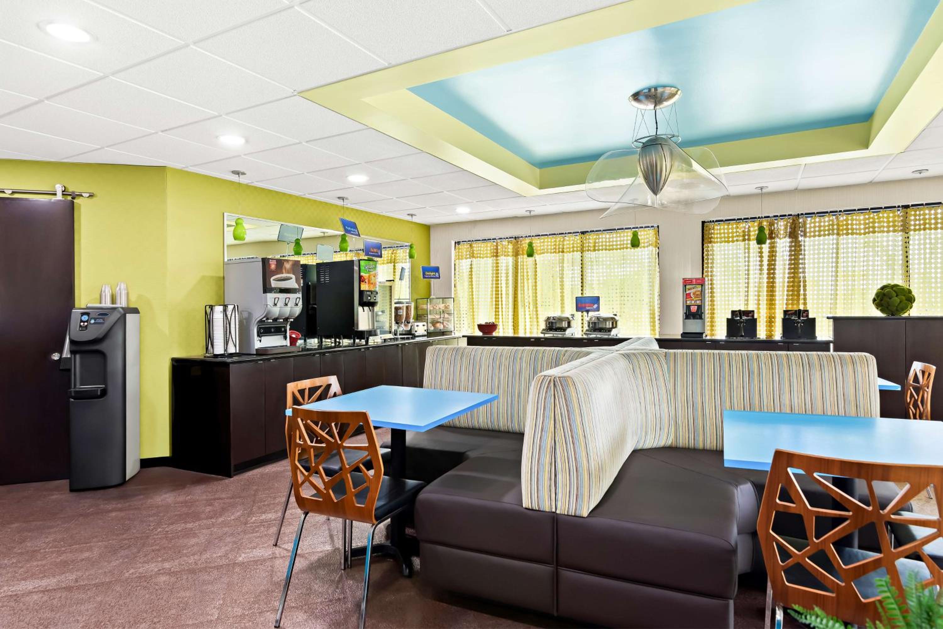 Okeechobee Vacations - Best Western Lake Okeechobee - Property Image 3
