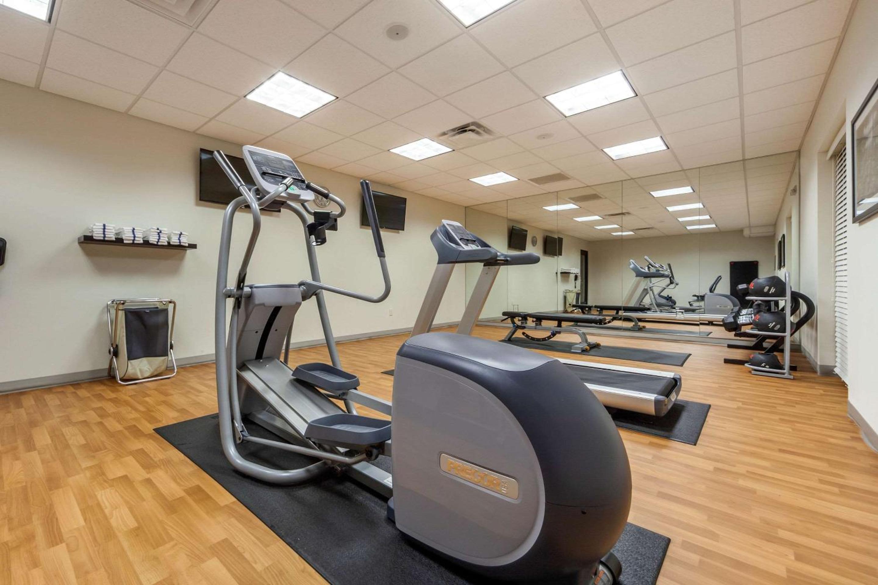 MainStay Suites Lincoln University Area