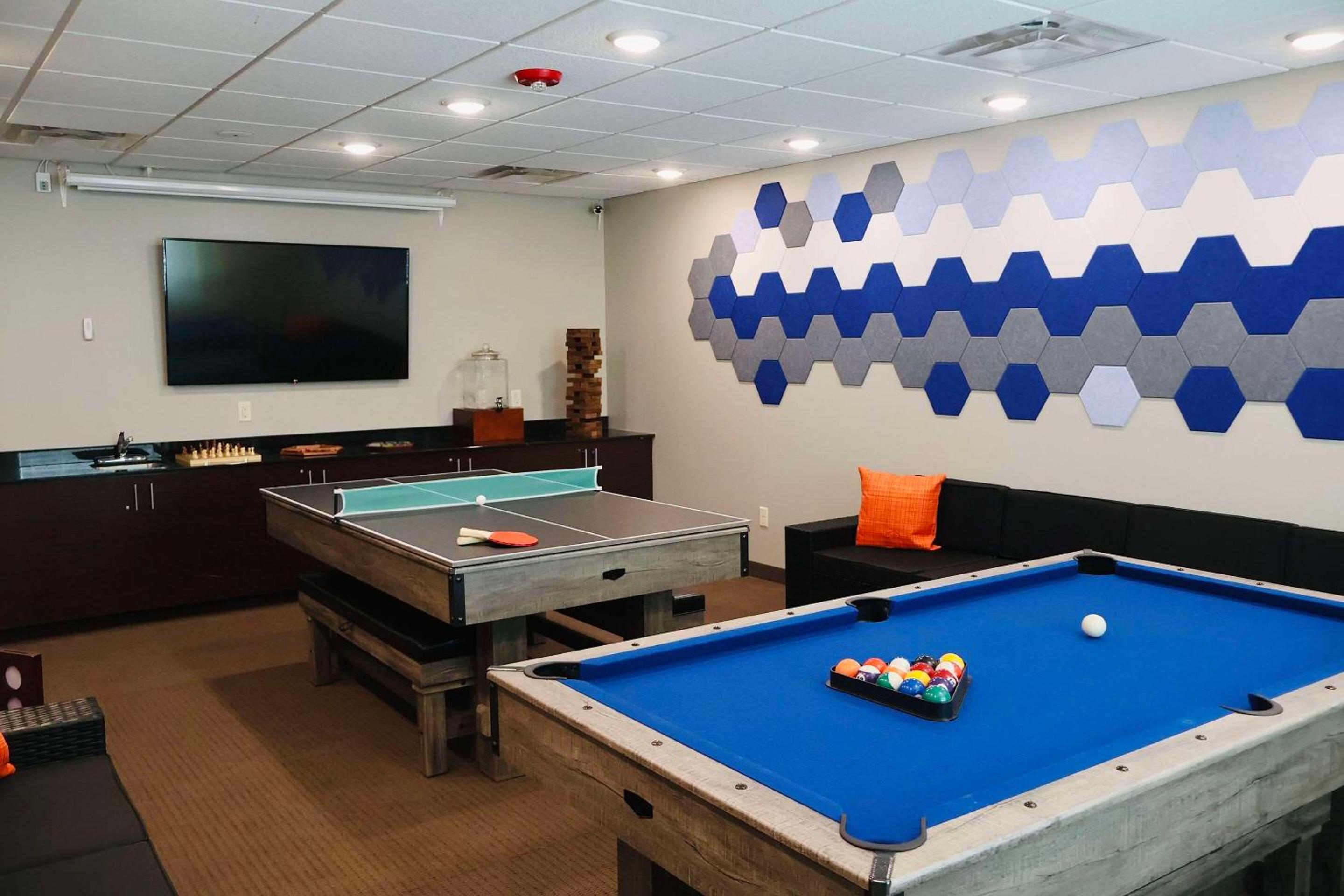 MainStay Suites Lincoln University Area