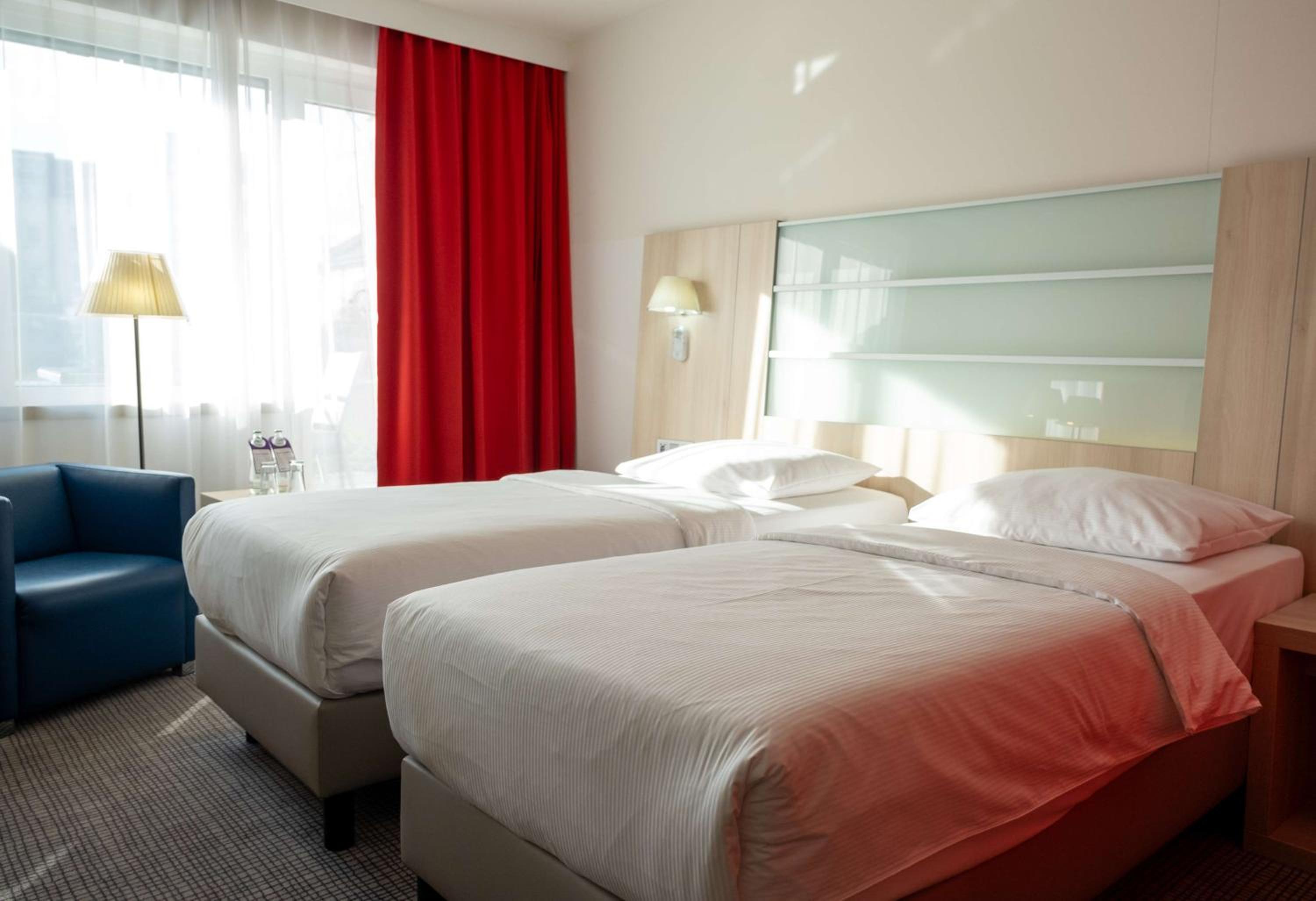 Linz Vacations - Park Inn by Radisson Linz - Property Image 12