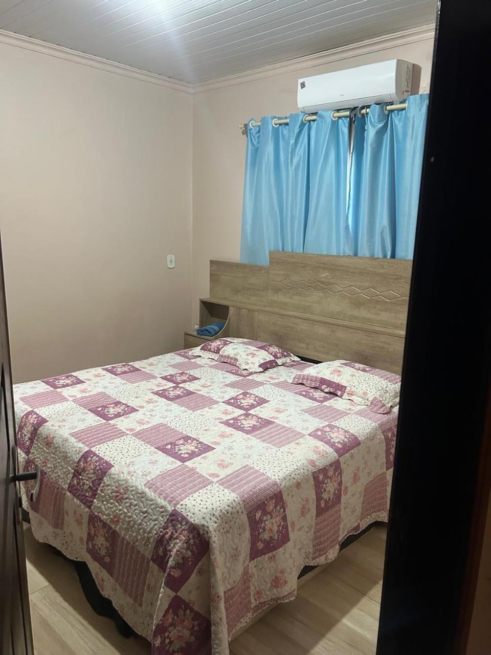 Casa Mobiliada Com Ar Condicionado