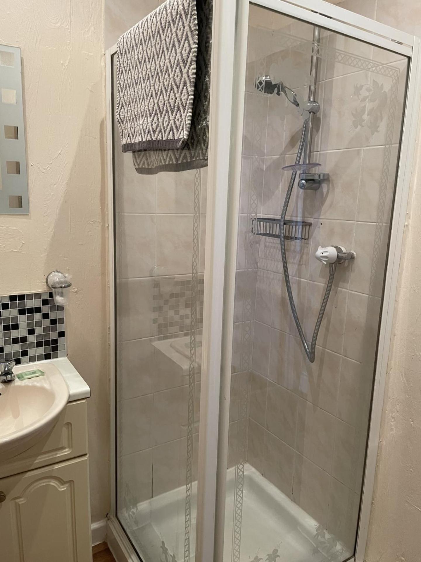 San Diego Guest House - near Pleasure Beach
