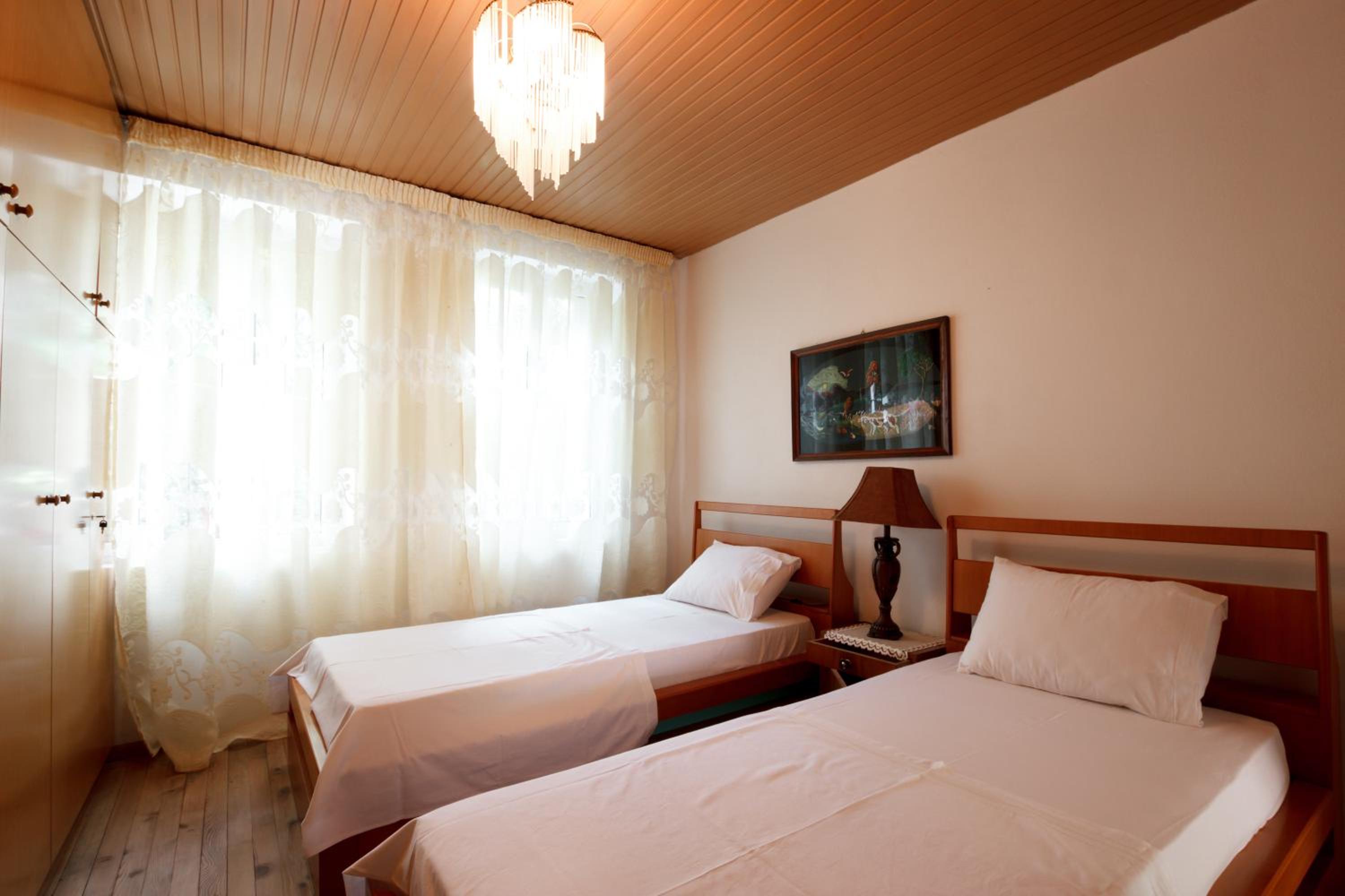 GuestHouse Te Bregu
