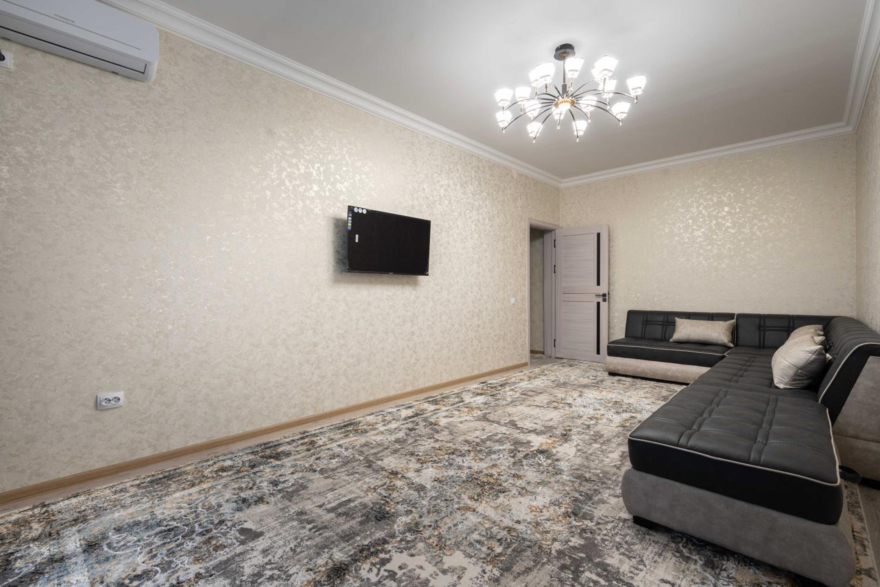 Chaqar 212 Tashkent apartment by RNB estate view 3