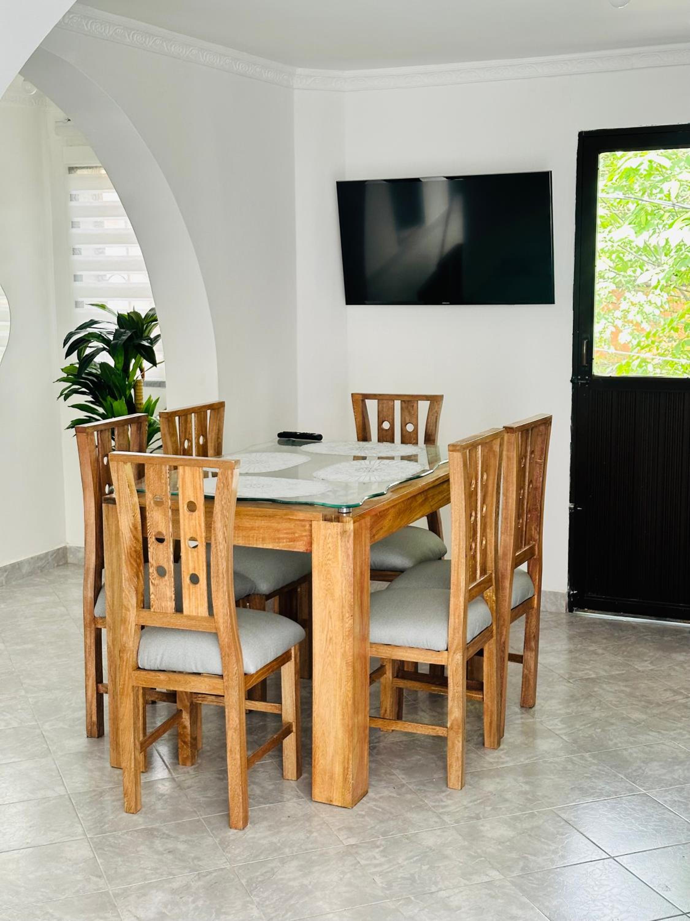 Hermoso y amplio apartamento cerca al centro de Medellin