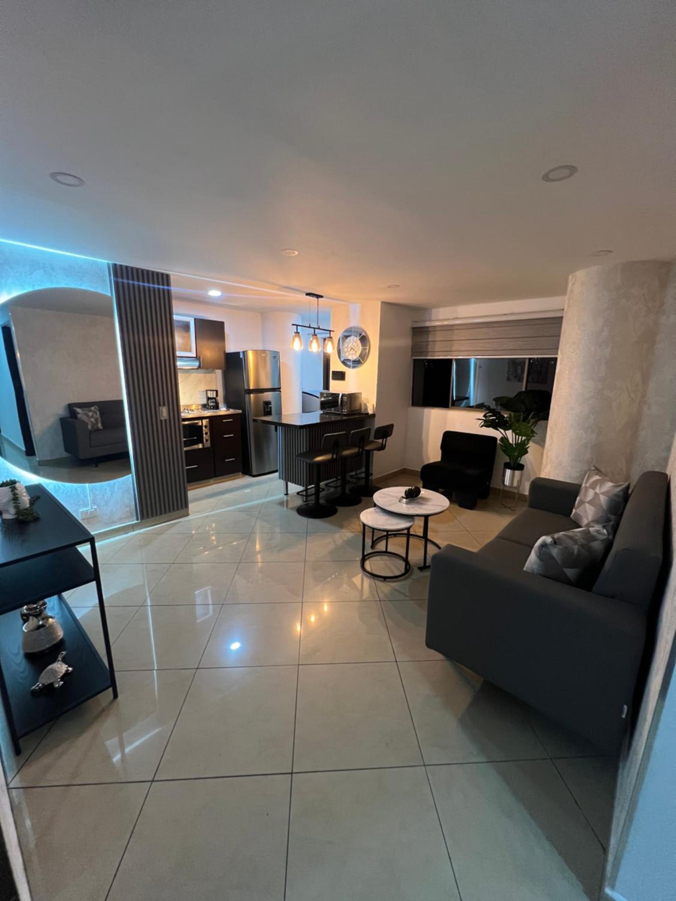 Modern Two Bedroom Laureles Apt