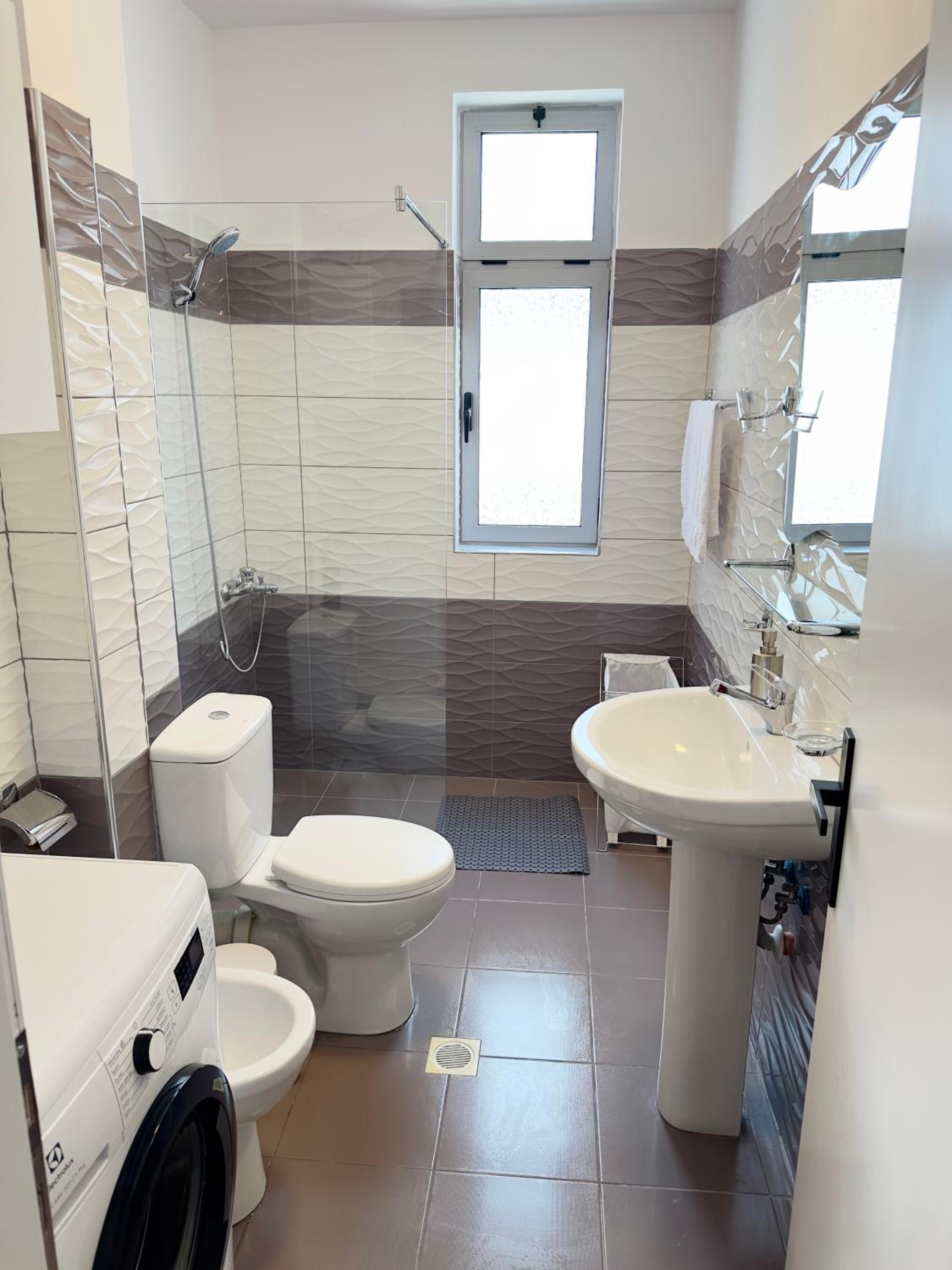 Pogradec Apartment