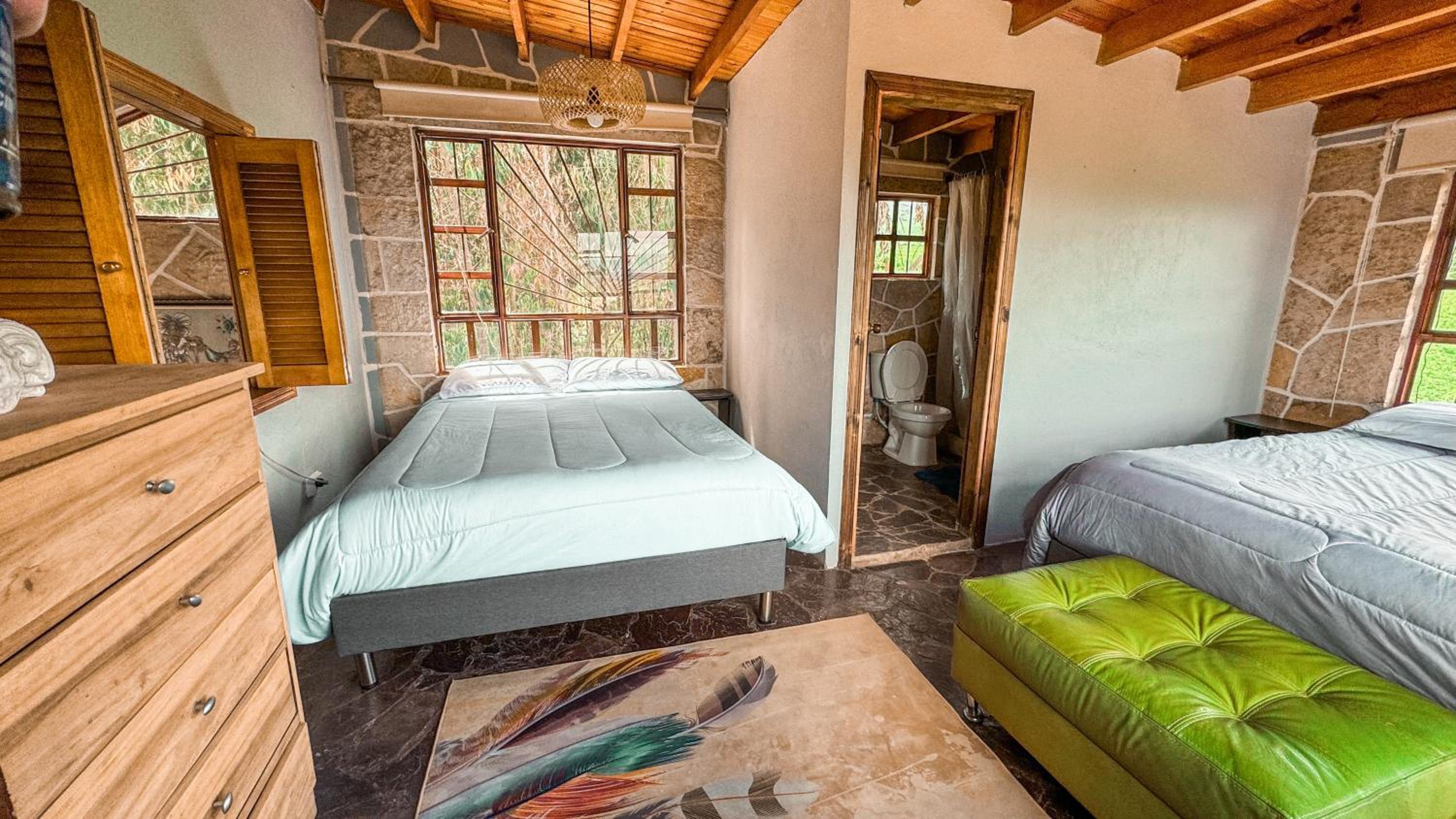 CASA DE PIEDRA EL ZAPATO