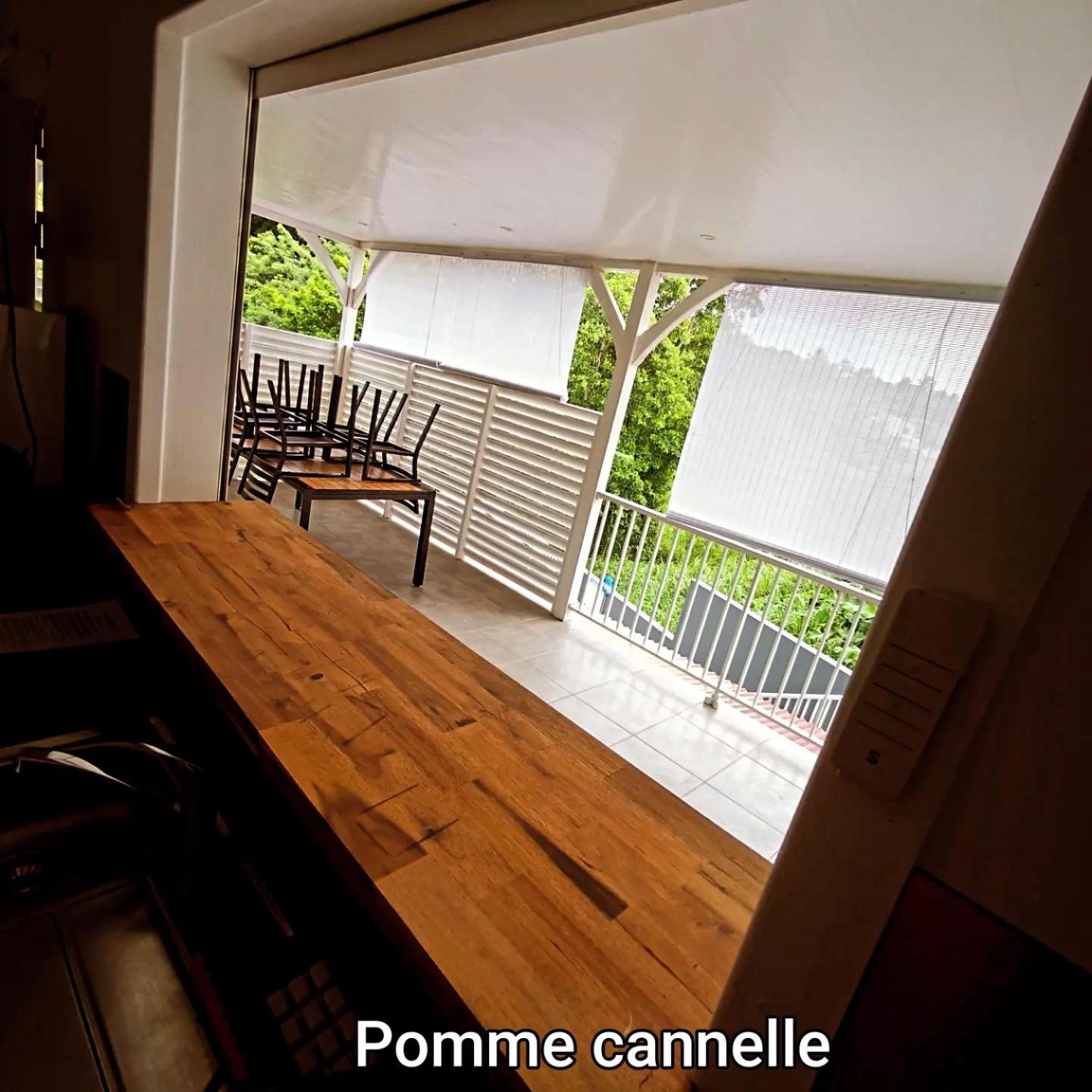 POMME Cannelles