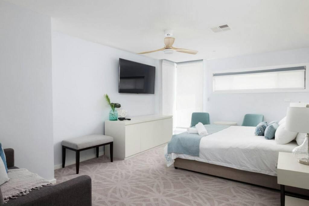 Vue One Nelson Bay Waterfront Luxury